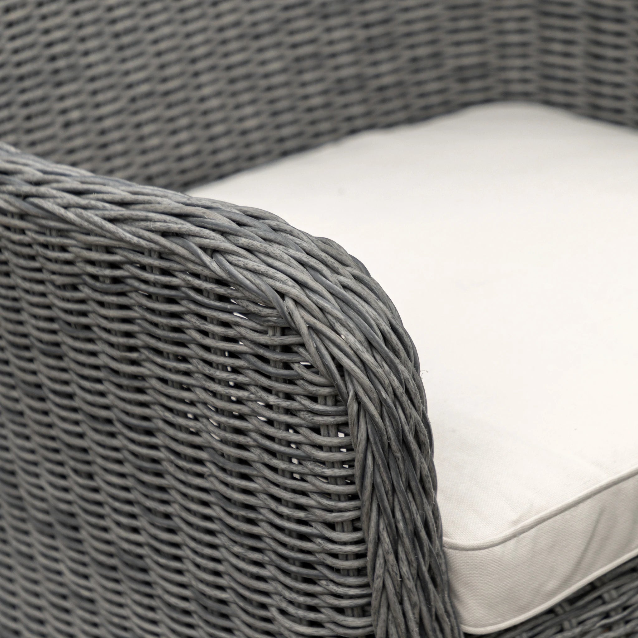Romney 6 Seater Round Salt Spray Wicker Outdoor Dining Set
