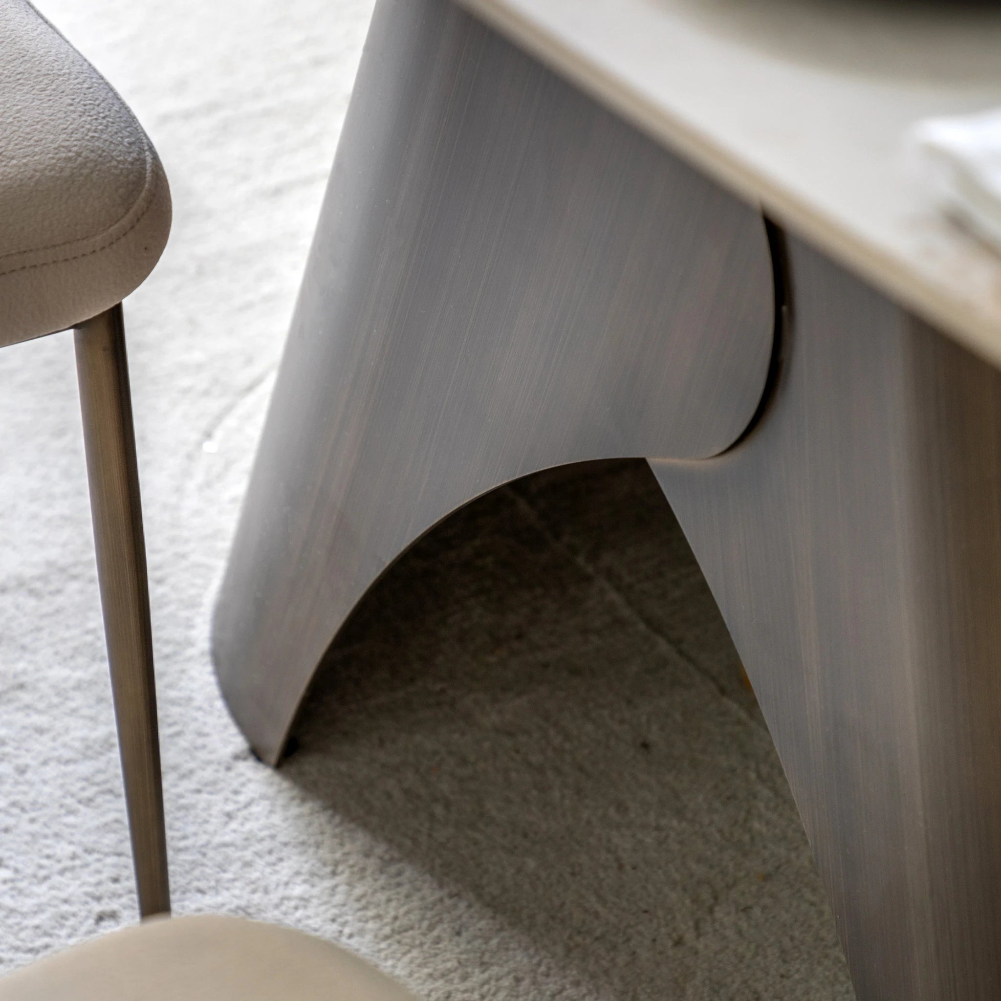 Vercelli Bronze Ceramic Extending Dining Table 160-240cm