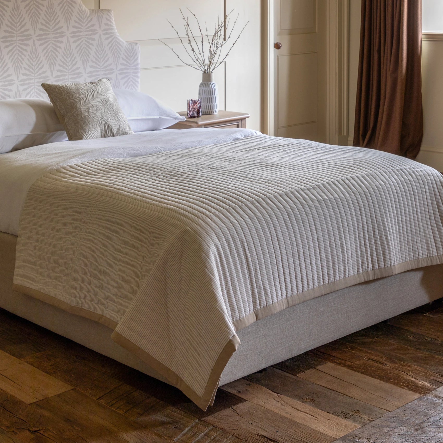 Amberdowns Quilted Oatmeal Beige Cotton Bedspread