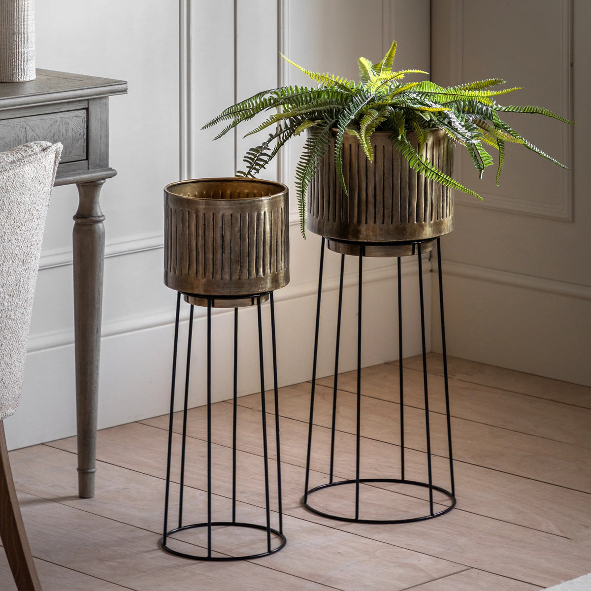 Set of 2 Amberhall Gold Metal Planters