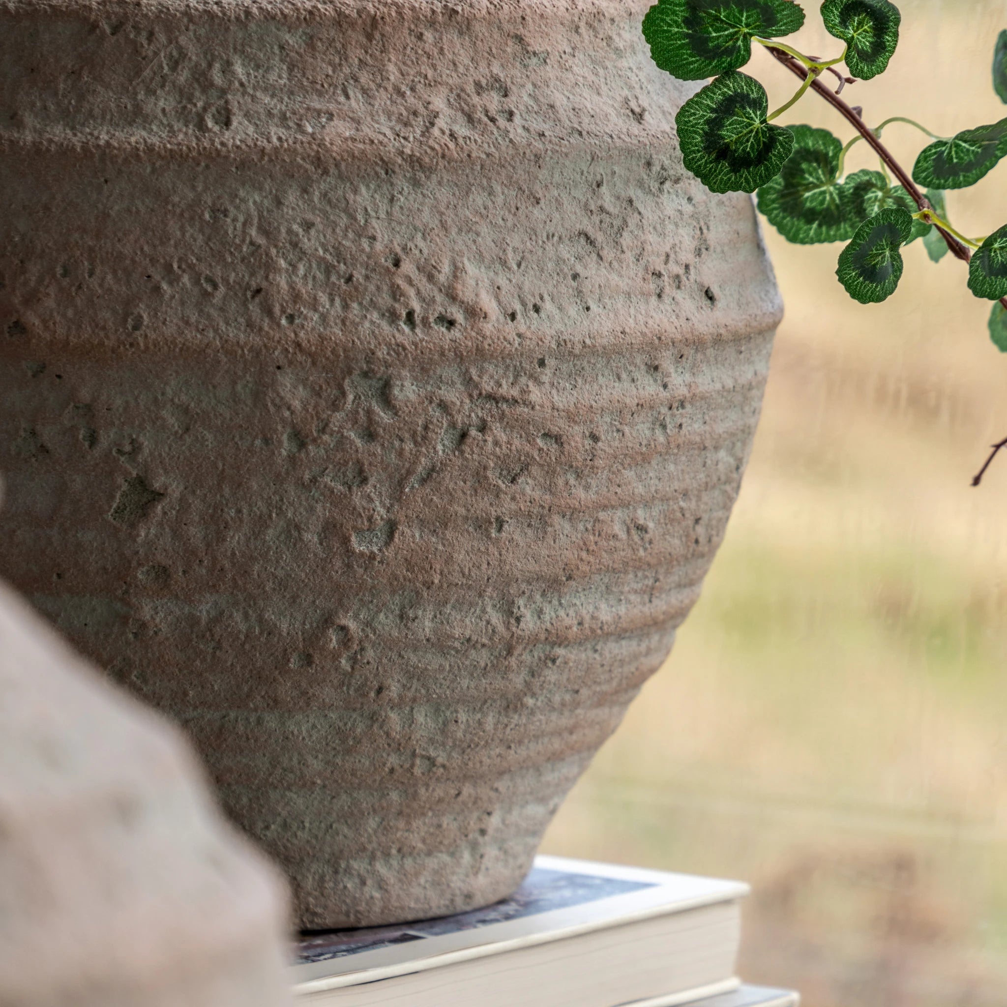 Terrano Terracotta Stoneware Planter Large