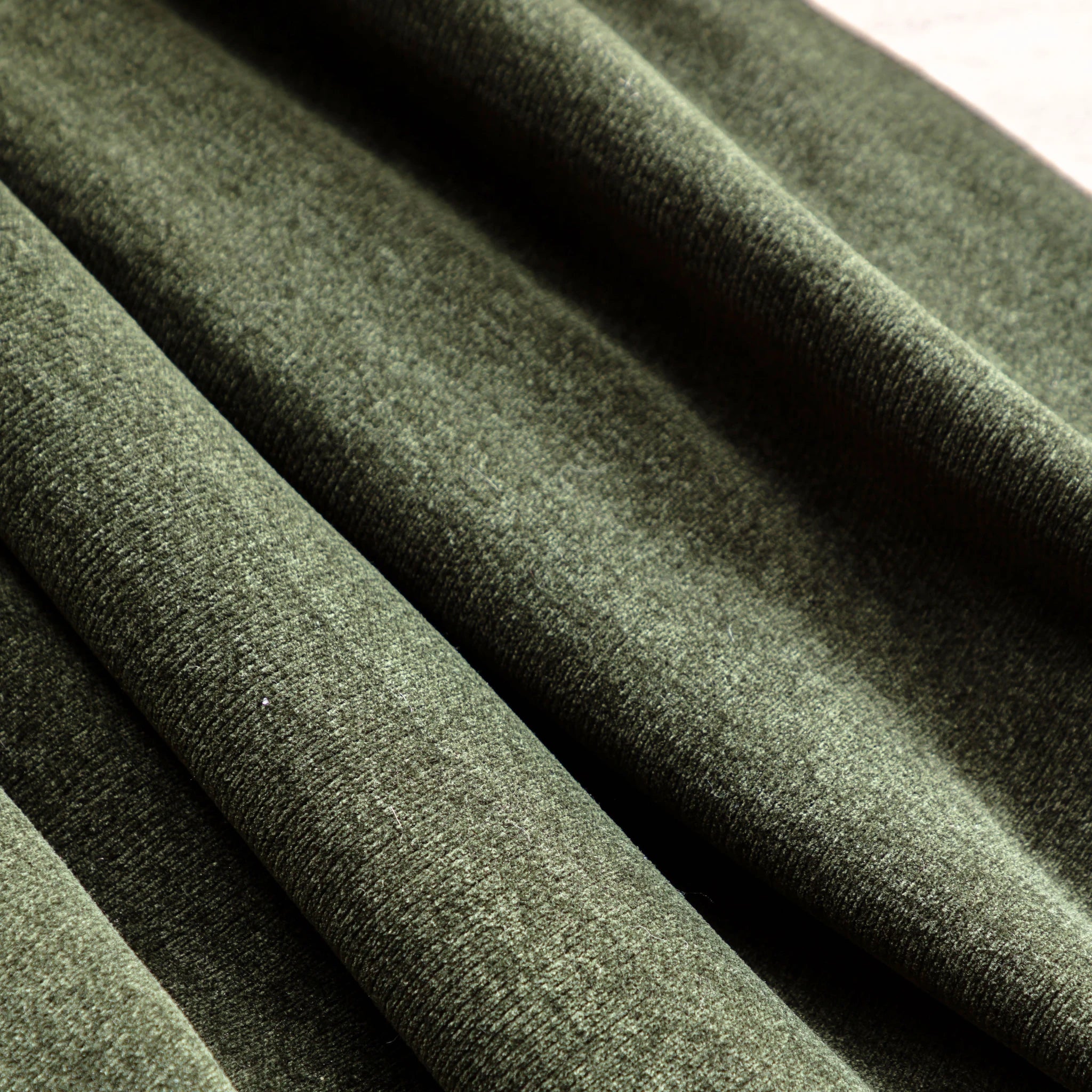 Velora Chenille Sherpa Forest Green Throw