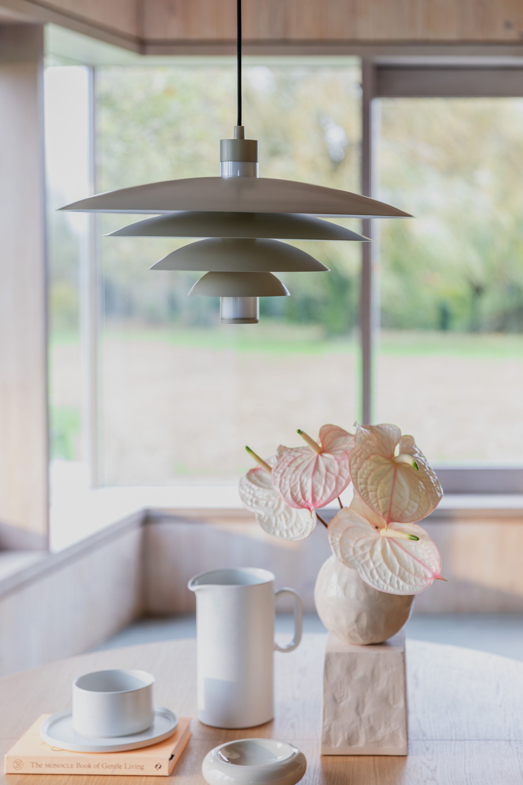 Zuiver Cole Beige Layered Pendant Lamp