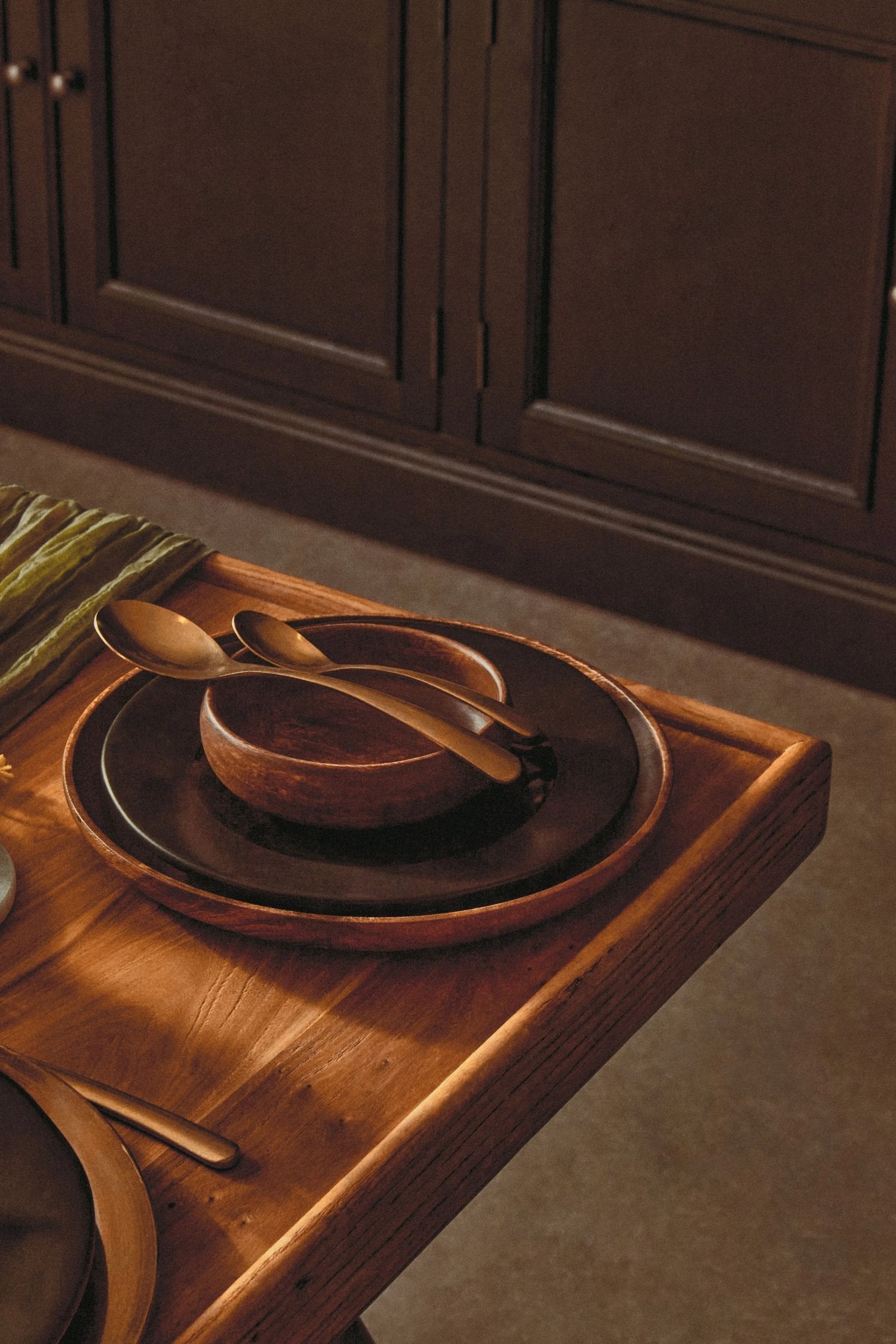 Arden Round Acacia Wood Plate