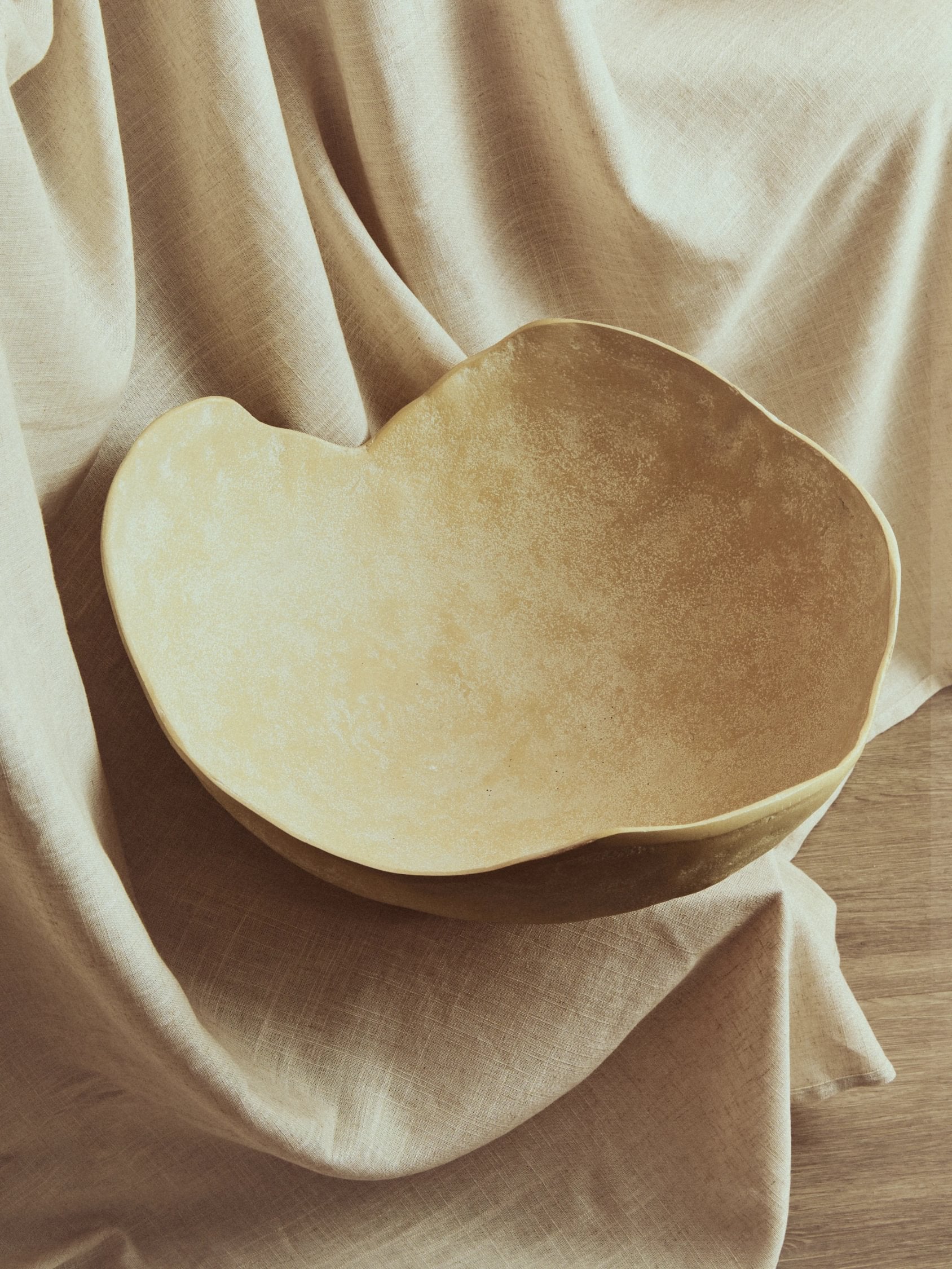 Chalk Large Beige Whitewash Textured Aluminium Bowl