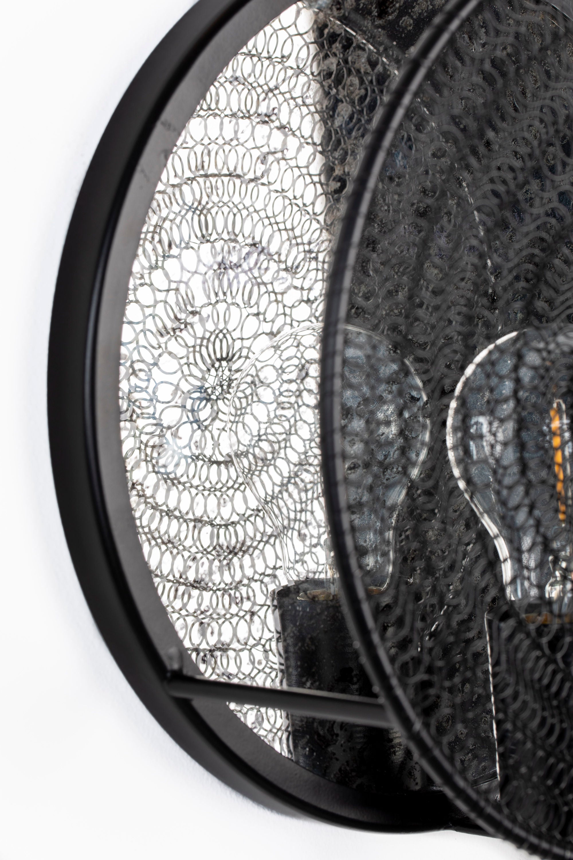 Lea Black Wall Light