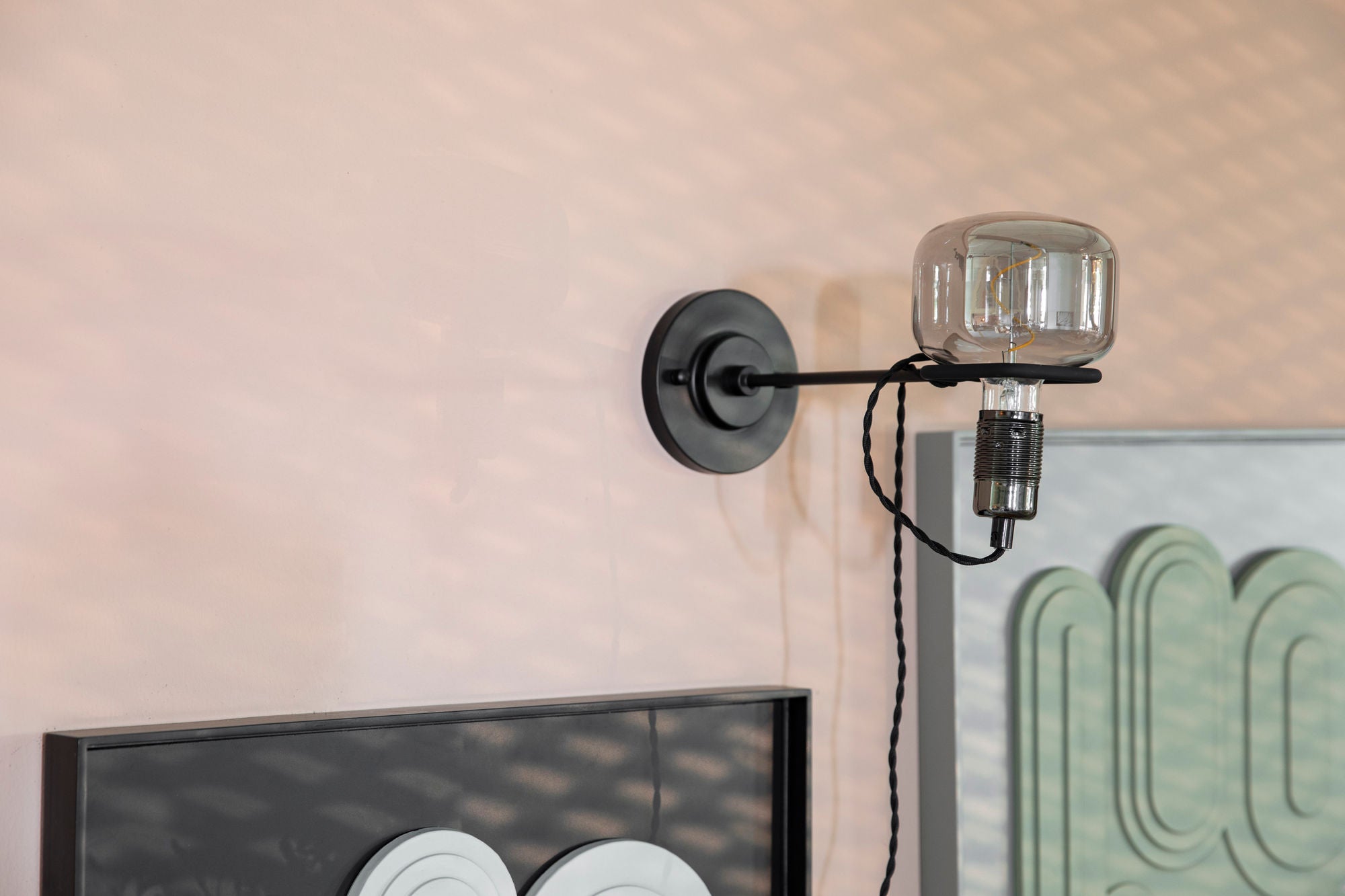 Zuiver Hazy Black Wired Wall Light