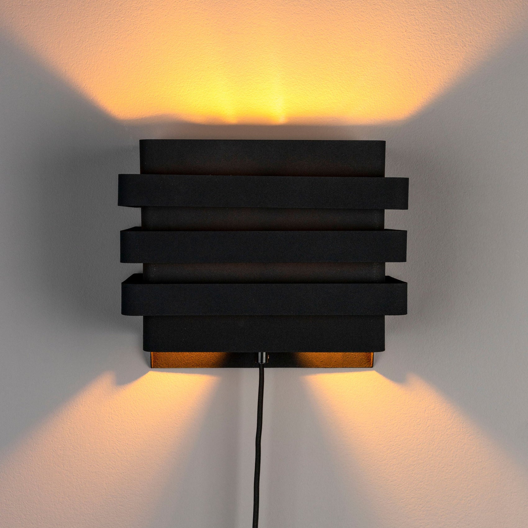 Dutchbone Dumont Black Metal Wall Light