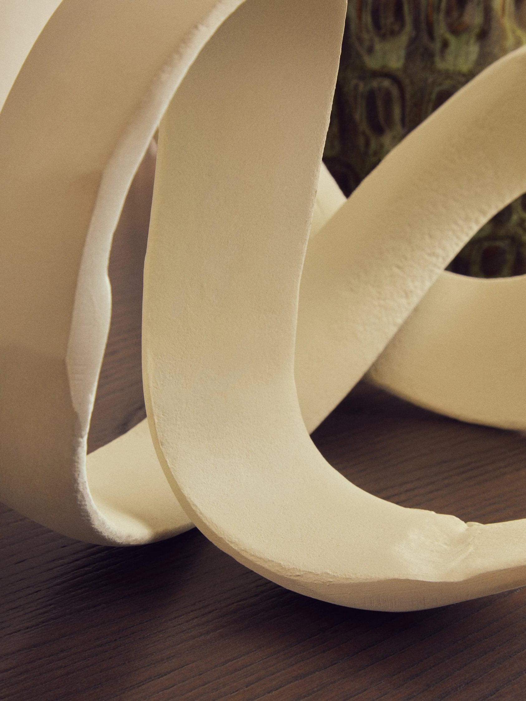 Atelier Ivory Finish Aluminium Knot Sculpture