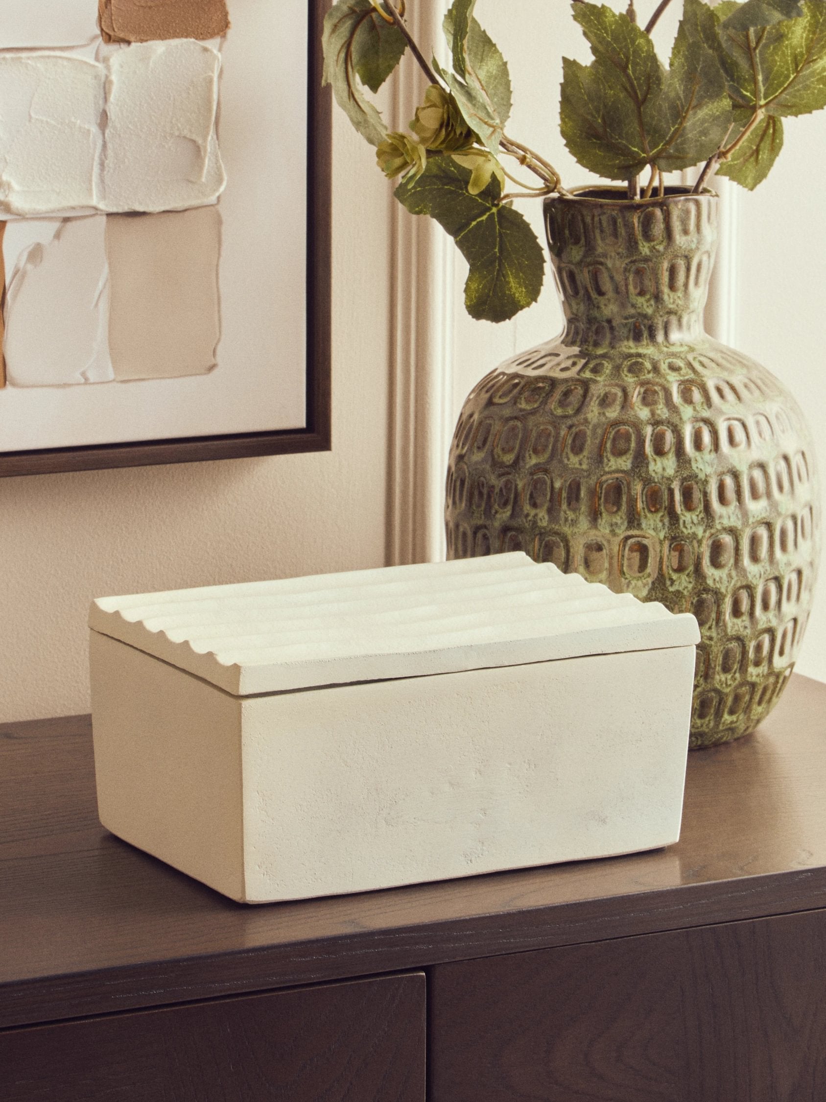 Ripple Large Ivory Finish Rippled Aluminium Box