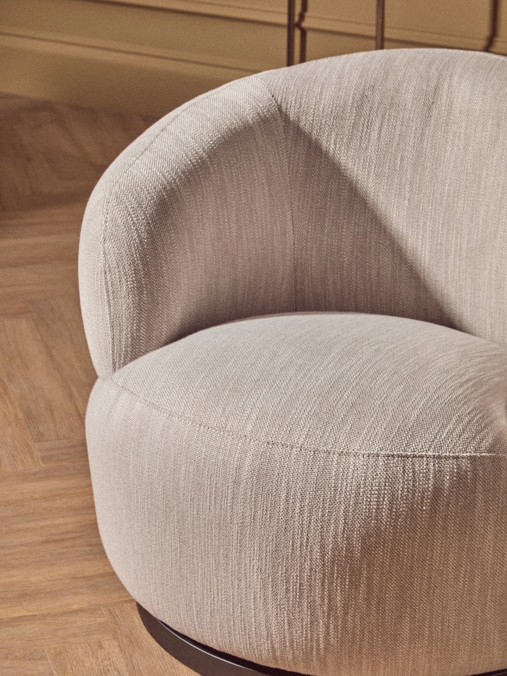 Swell Textured Grey Curved Swivel Chair