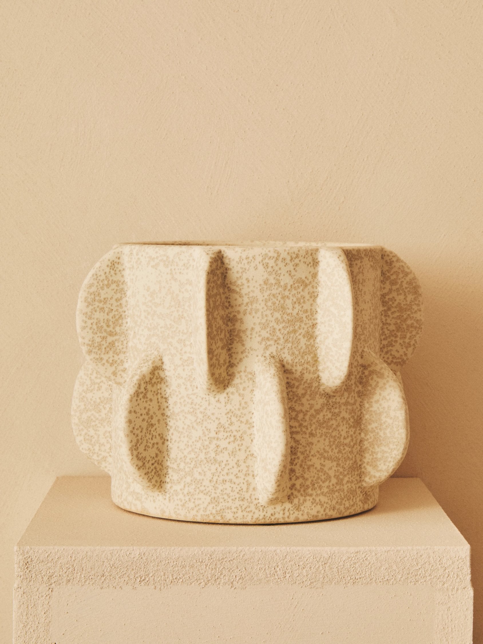 Dune Small Cream Textured Stoneware Planter