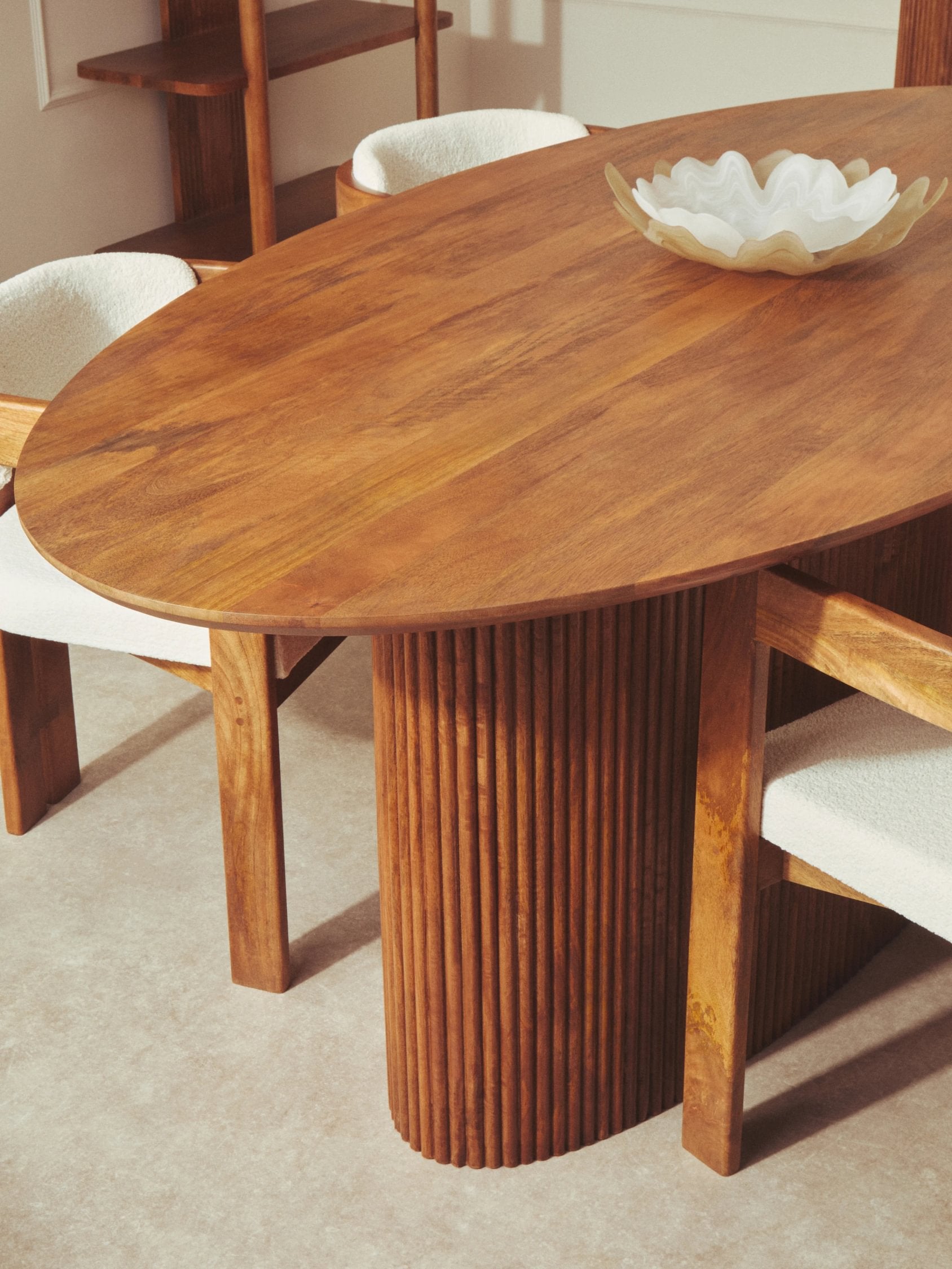 Tivoli Mango Wood Oval Dining Table
