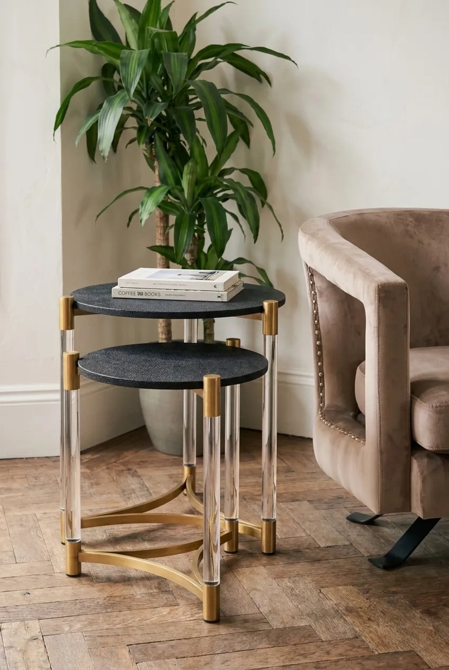 Set of 2 Belgravia Black Side Tables