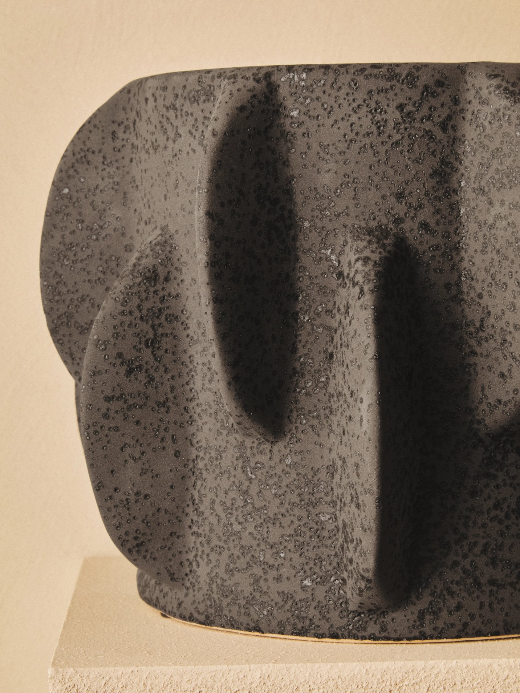 Dune Small Black Textured Stoneware Planter