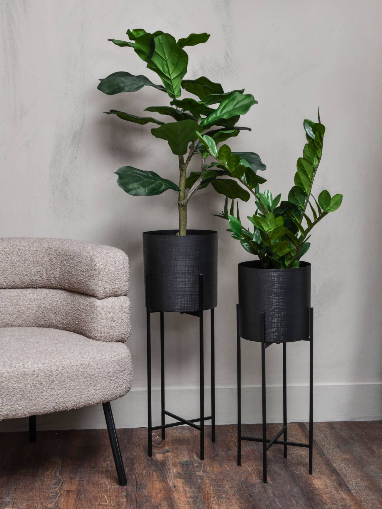 Set of 2 Clyde Floor Standing Matt Black Planters lifestyle