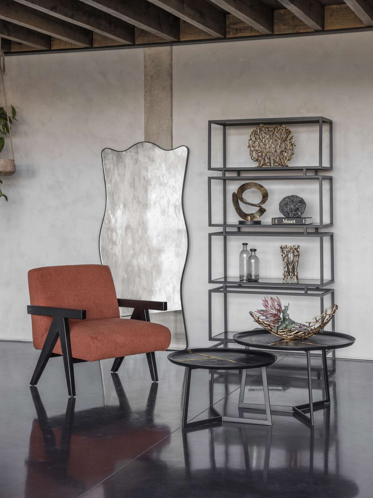 Twig Gold Sculpture Floor Vase