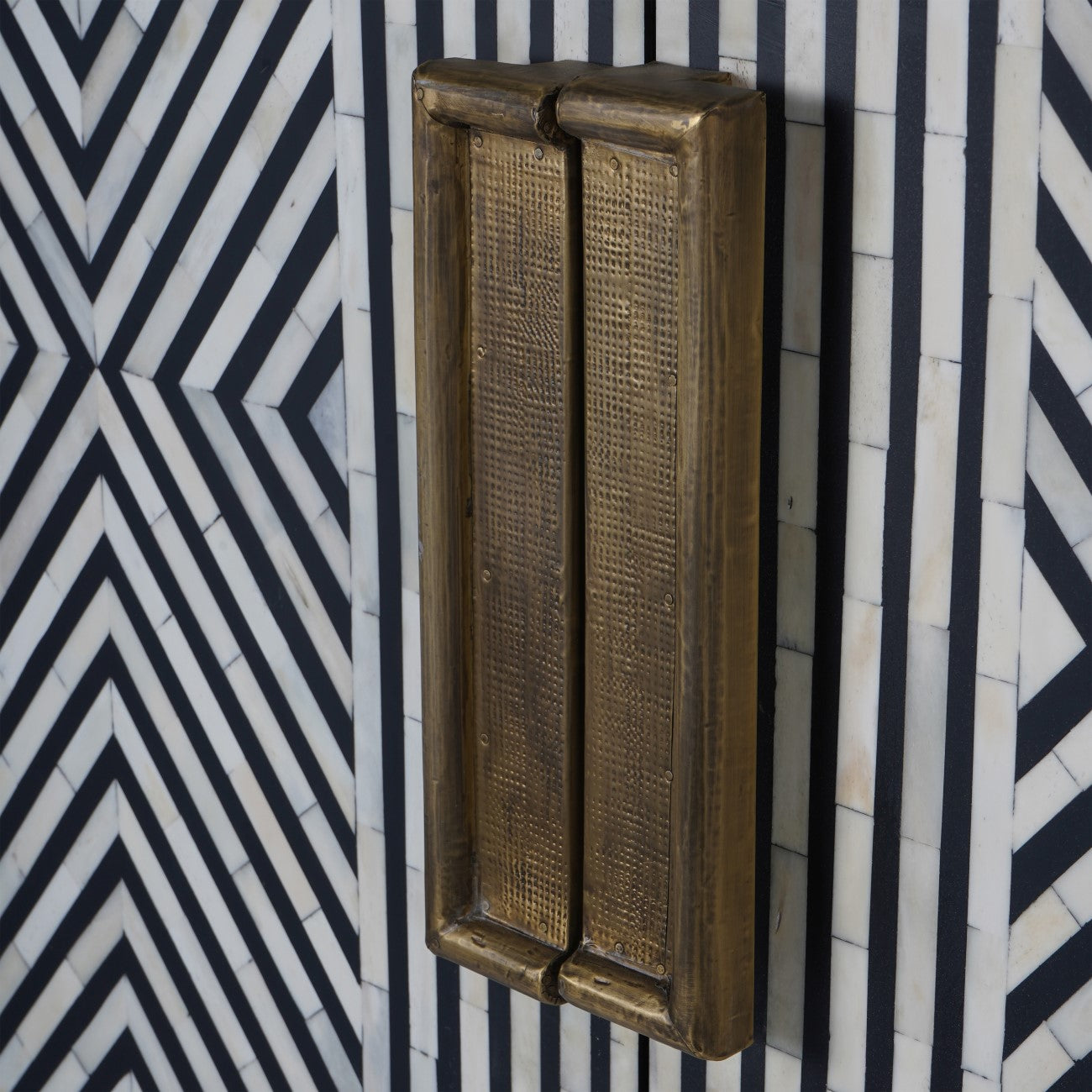 Delaney Black & White Bone Inlay Geometric Drinks Cabinet