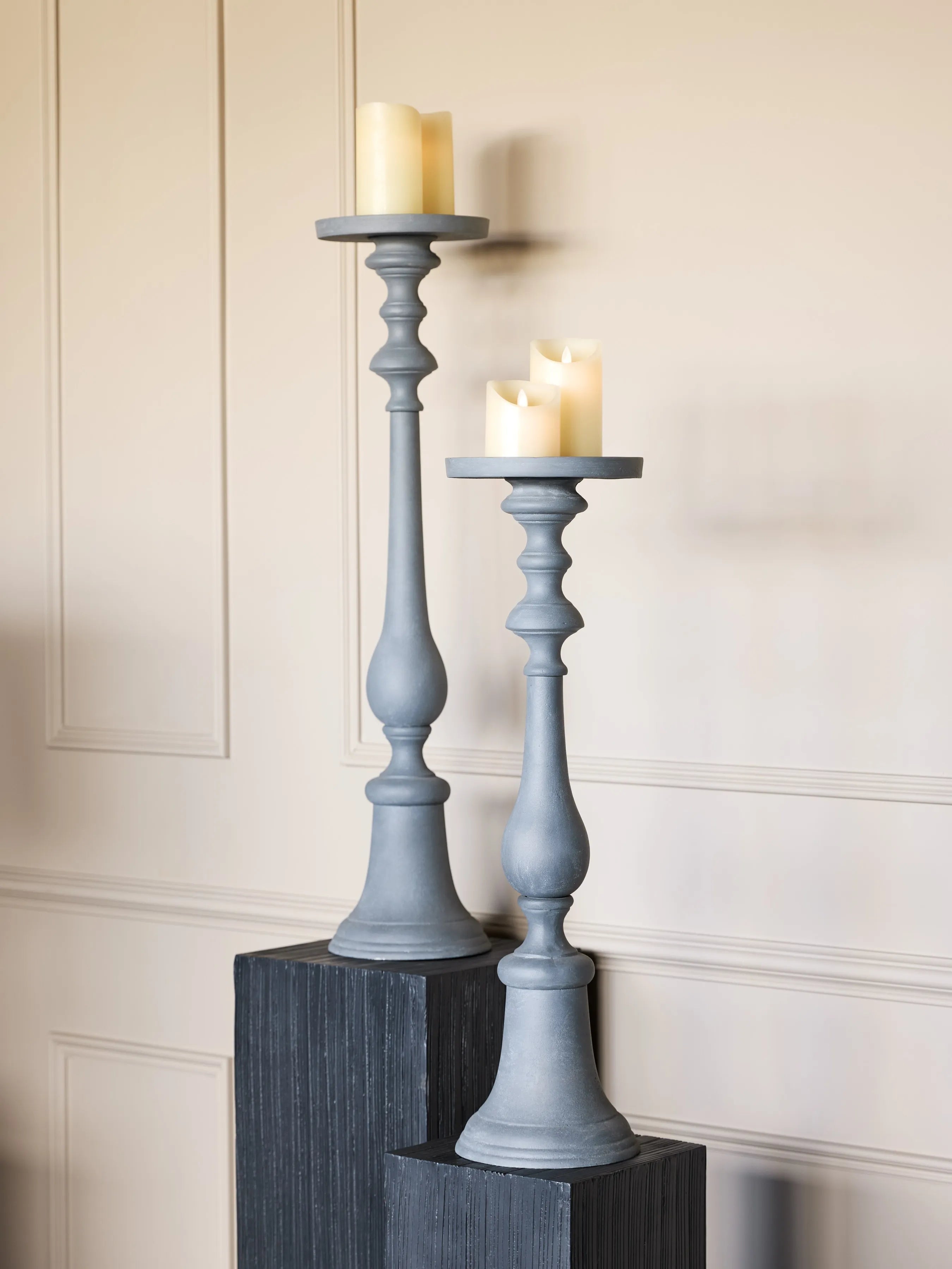 Van Dyk Grey Stonewash Pillar Holder 74cm