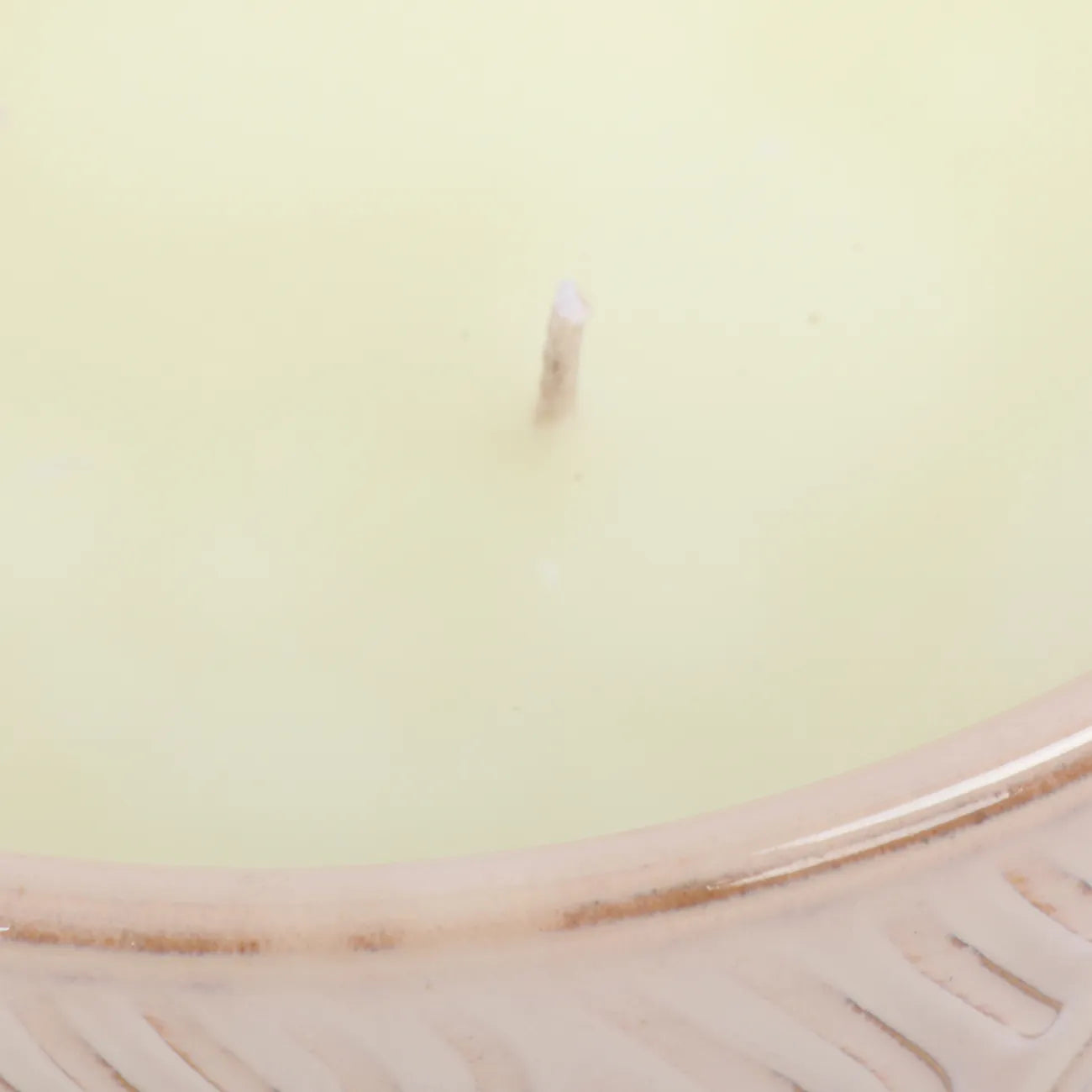 Serena Ceramic Candle Ivory