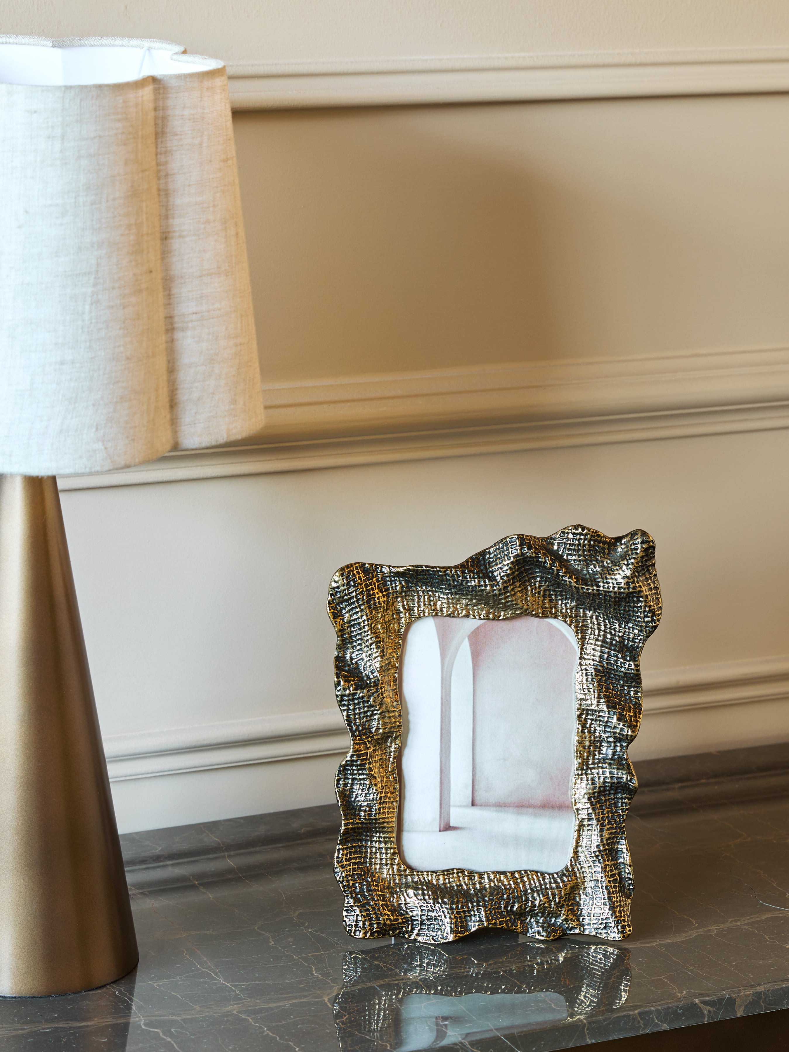 Molten Weave 5×7 Photo Frame — lifestyle 6