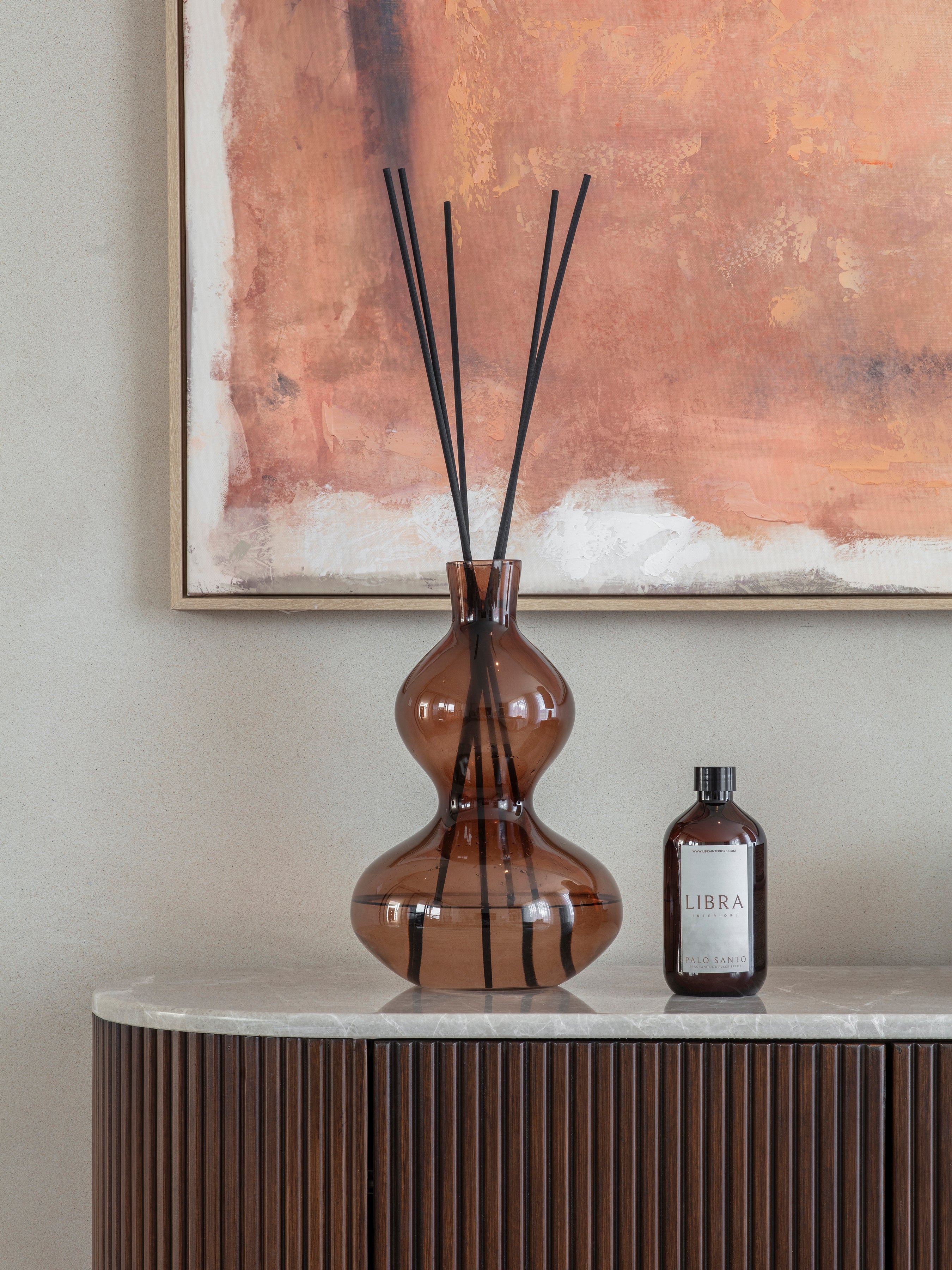 Palo Santo, Amyris, Clove & Vetiver 1000ml Reed Diffuser — lifestyle 5
