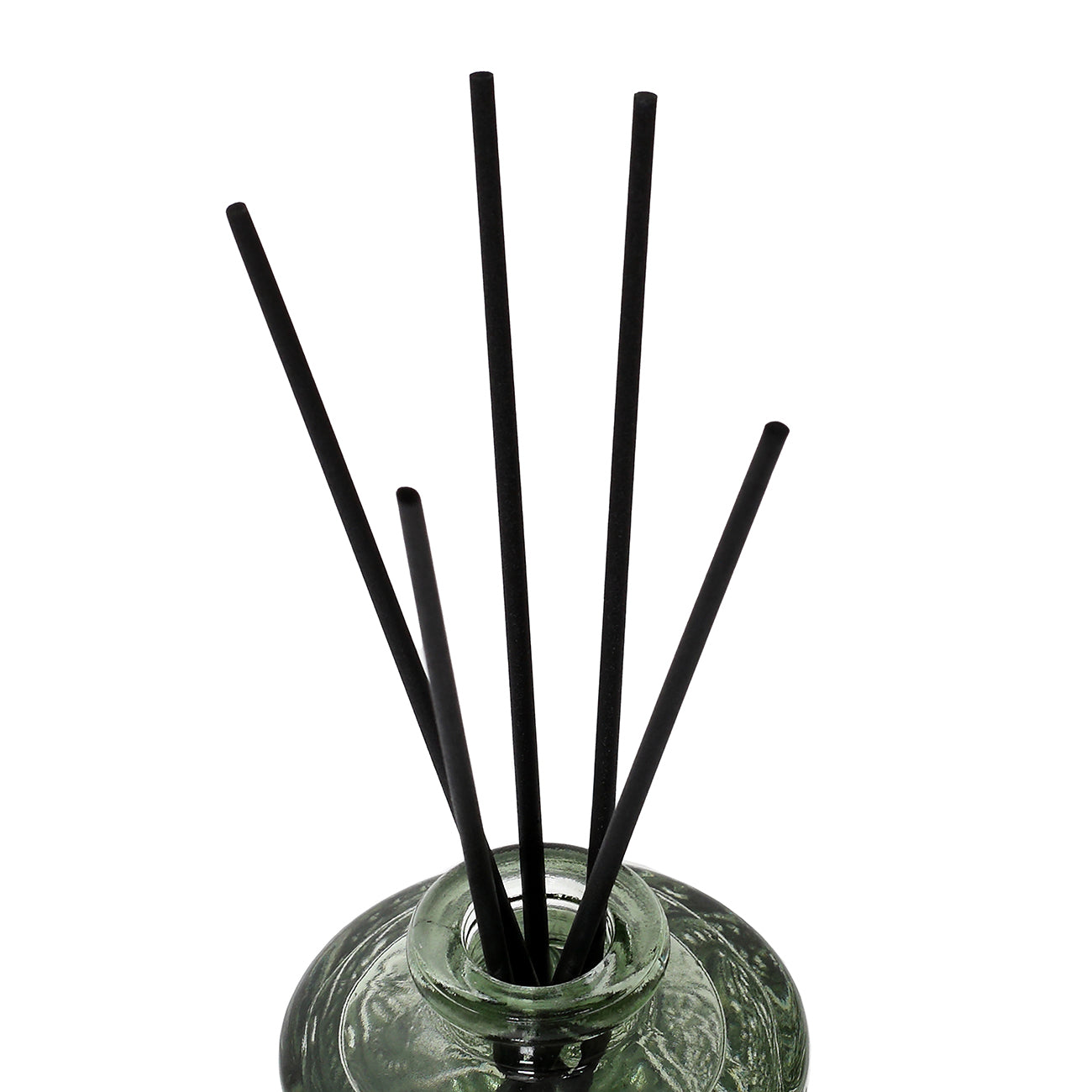 Thyme, Eucalyptus, Pear & Sandalwood 150ml Reed Diffuser — view 4