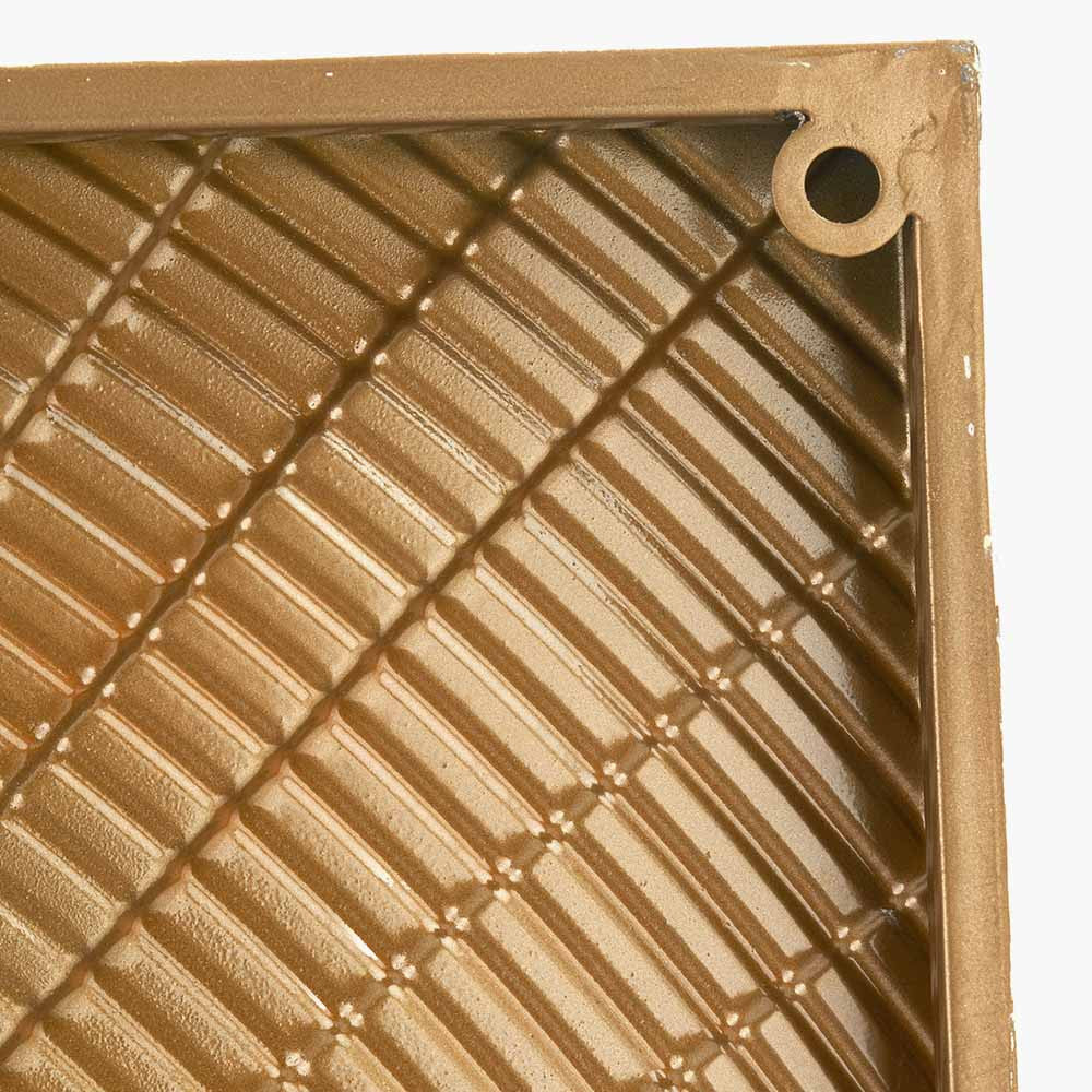 White & Gold Metal Sunburst Wall Art