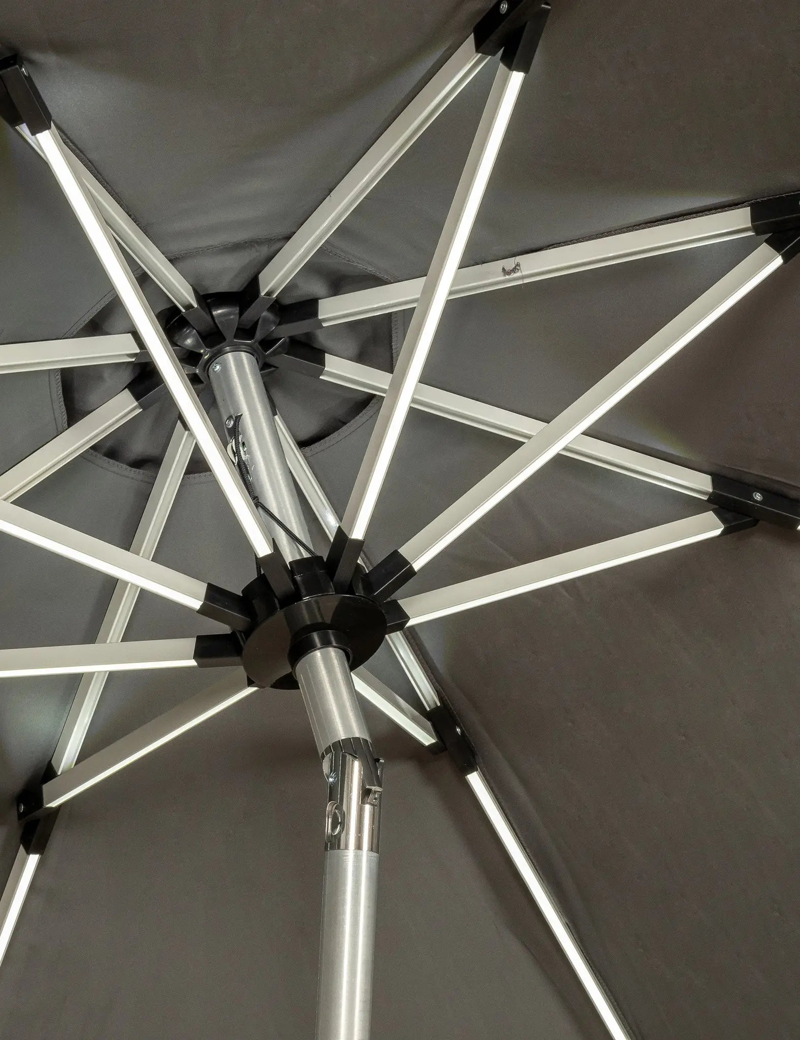 Crank & Tilt LED Strip Parasol - Grey