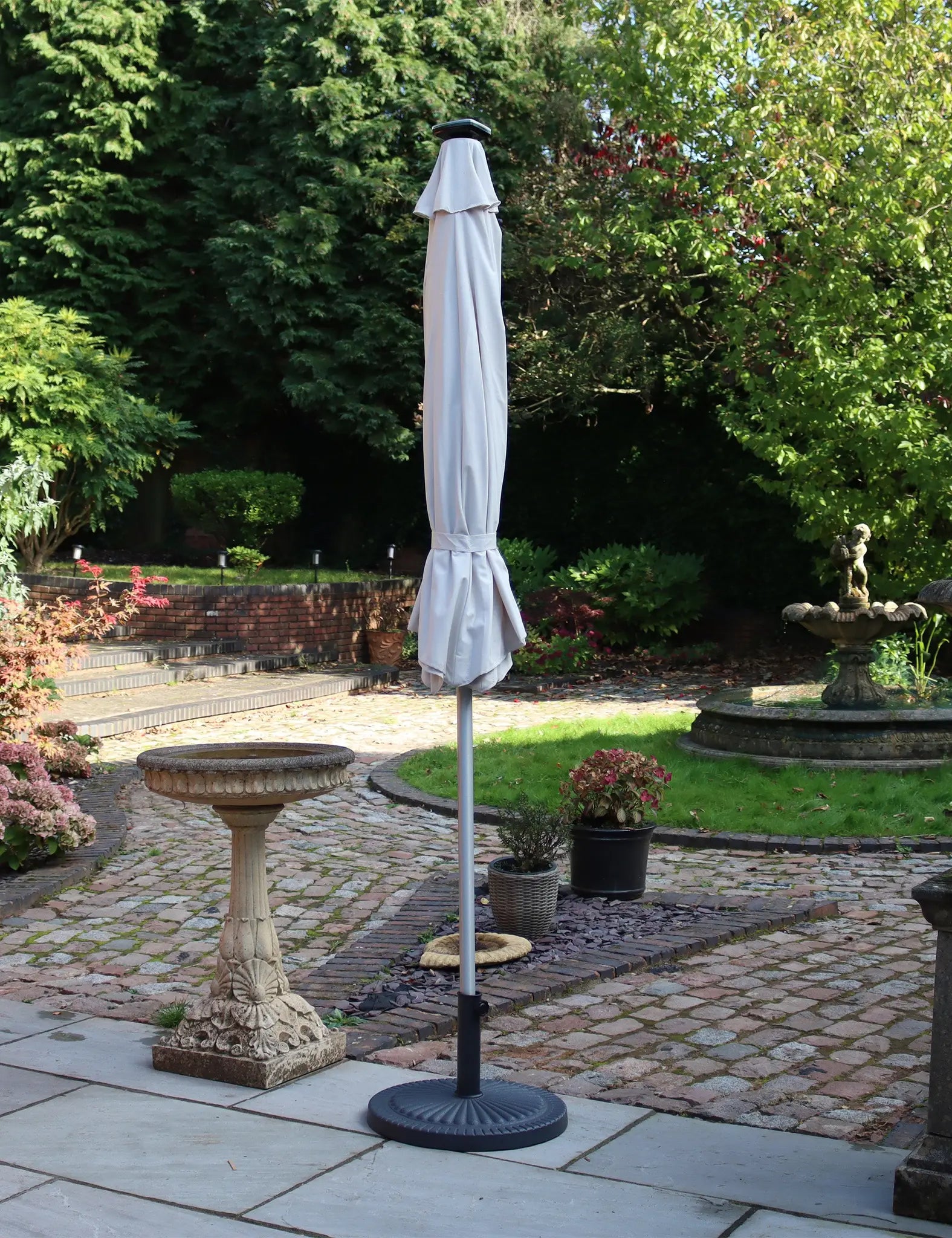 Crank & Tilt LED Strip Parasol - Ivory