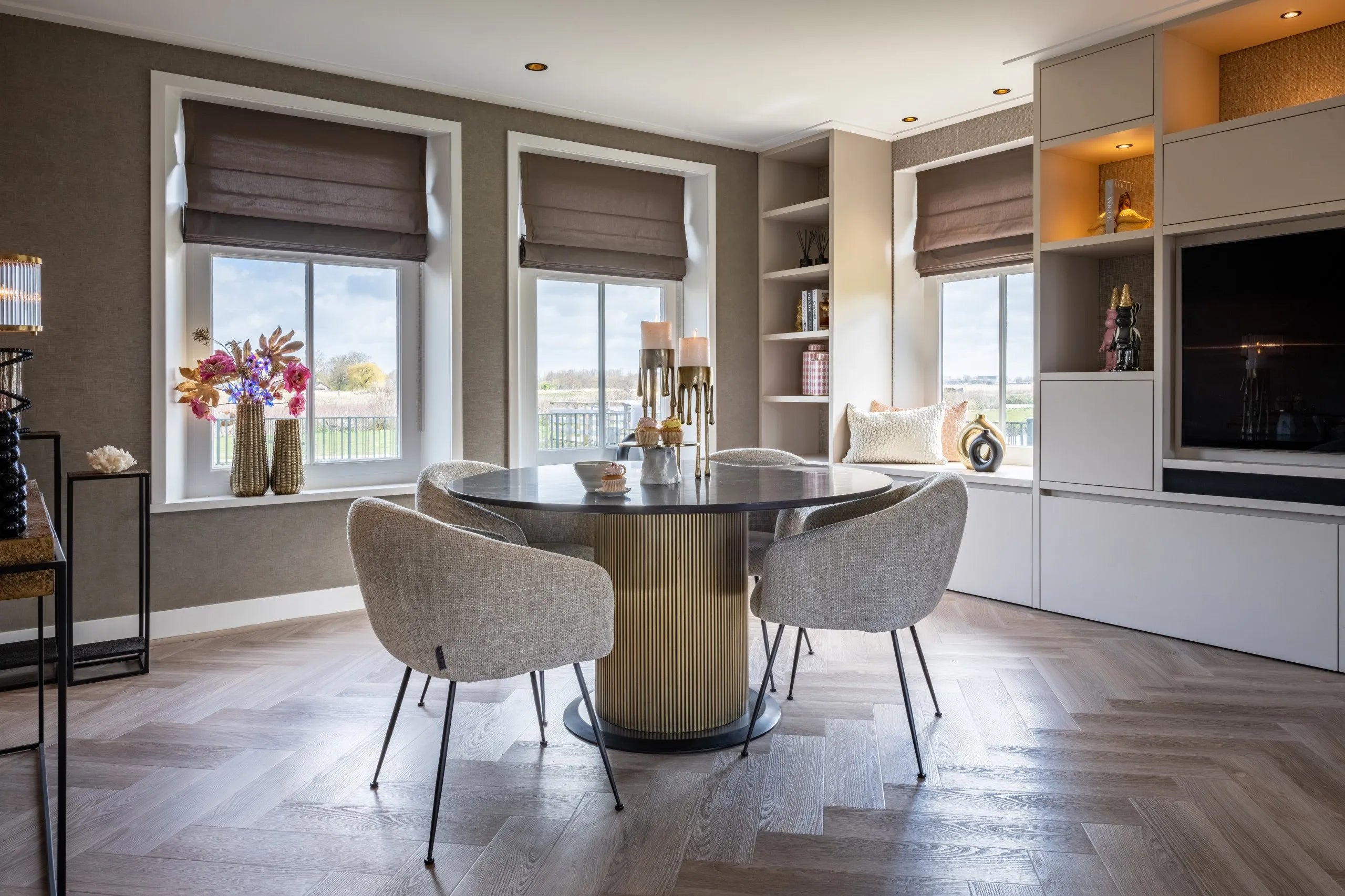 Richmond Interiors Lorin Brushed Gold Dripping Paint Candlestick Holder Small