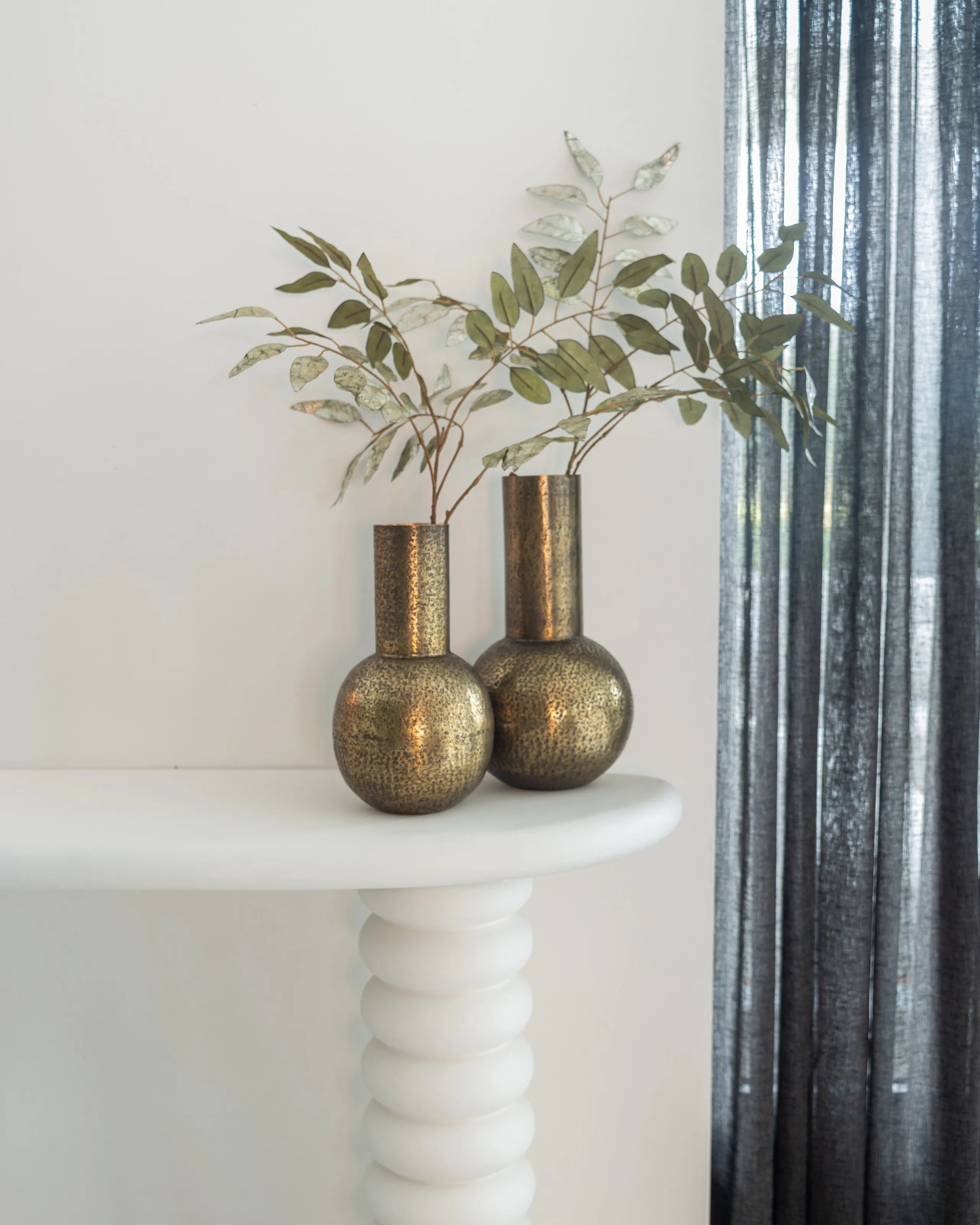 Richmond Interiors Bloomstone Soft Chalk White Console Table