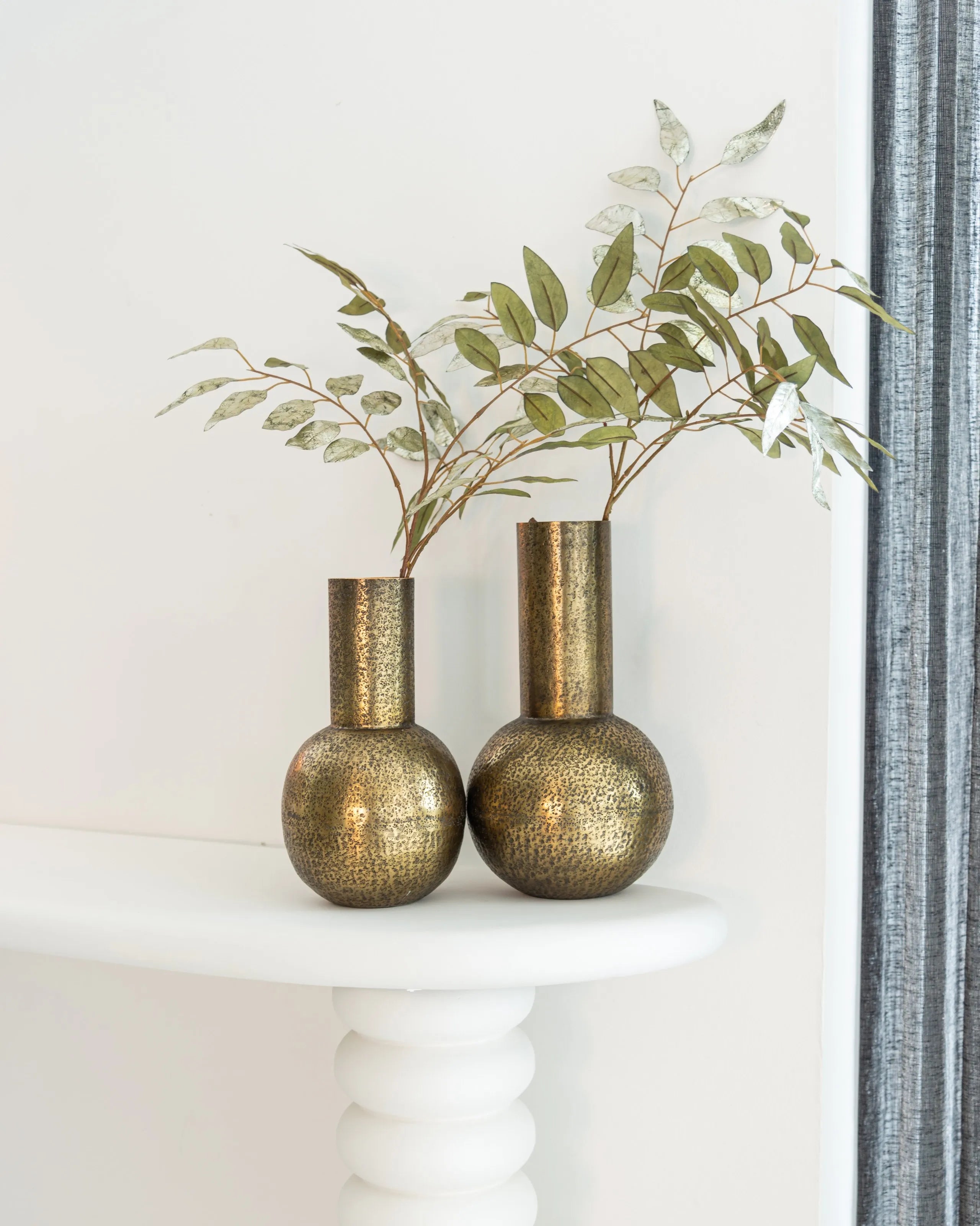 Richmond Interiors Bloomstone Soft Chalk White Console Table
