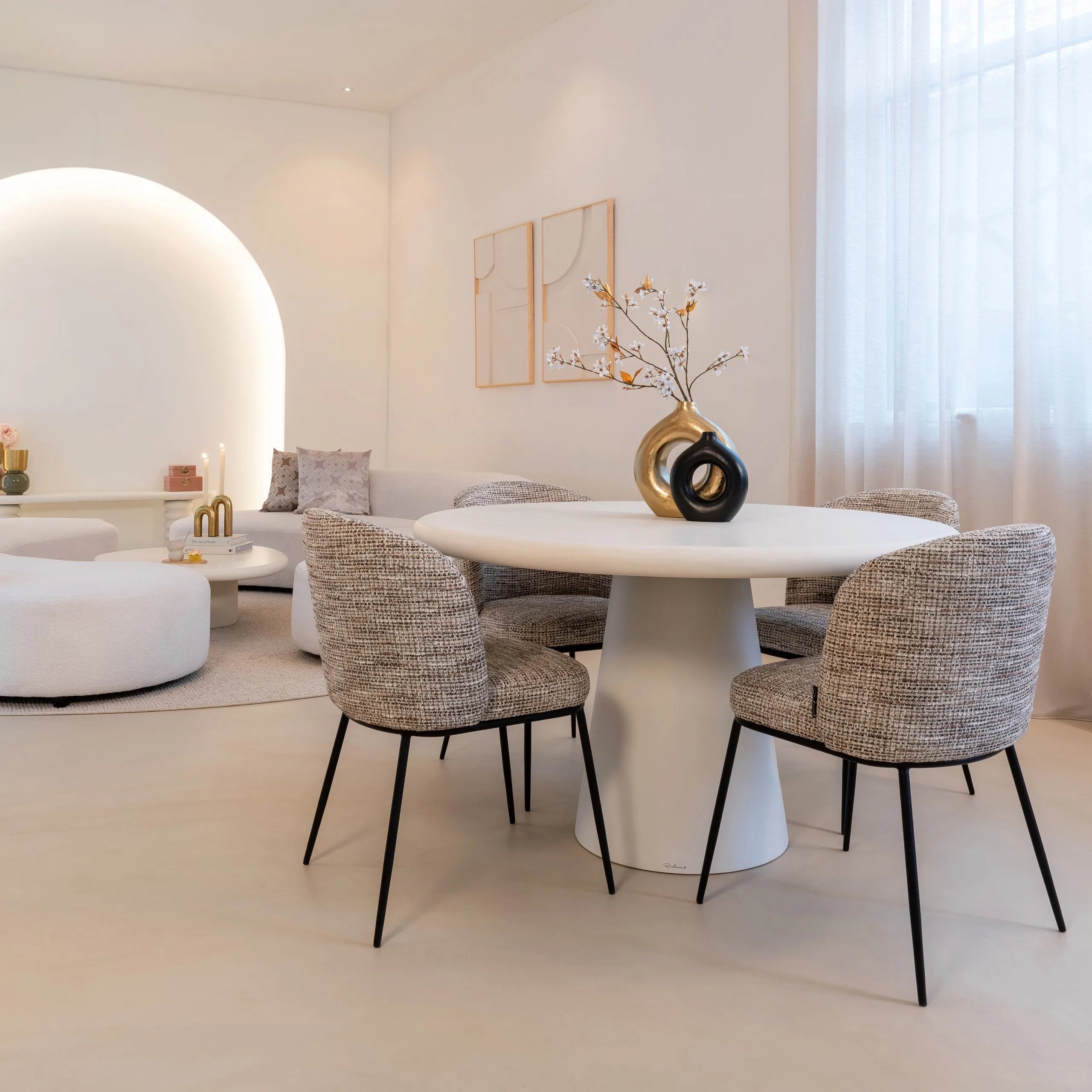 Richmond Interiors Felice Black Donut Vase