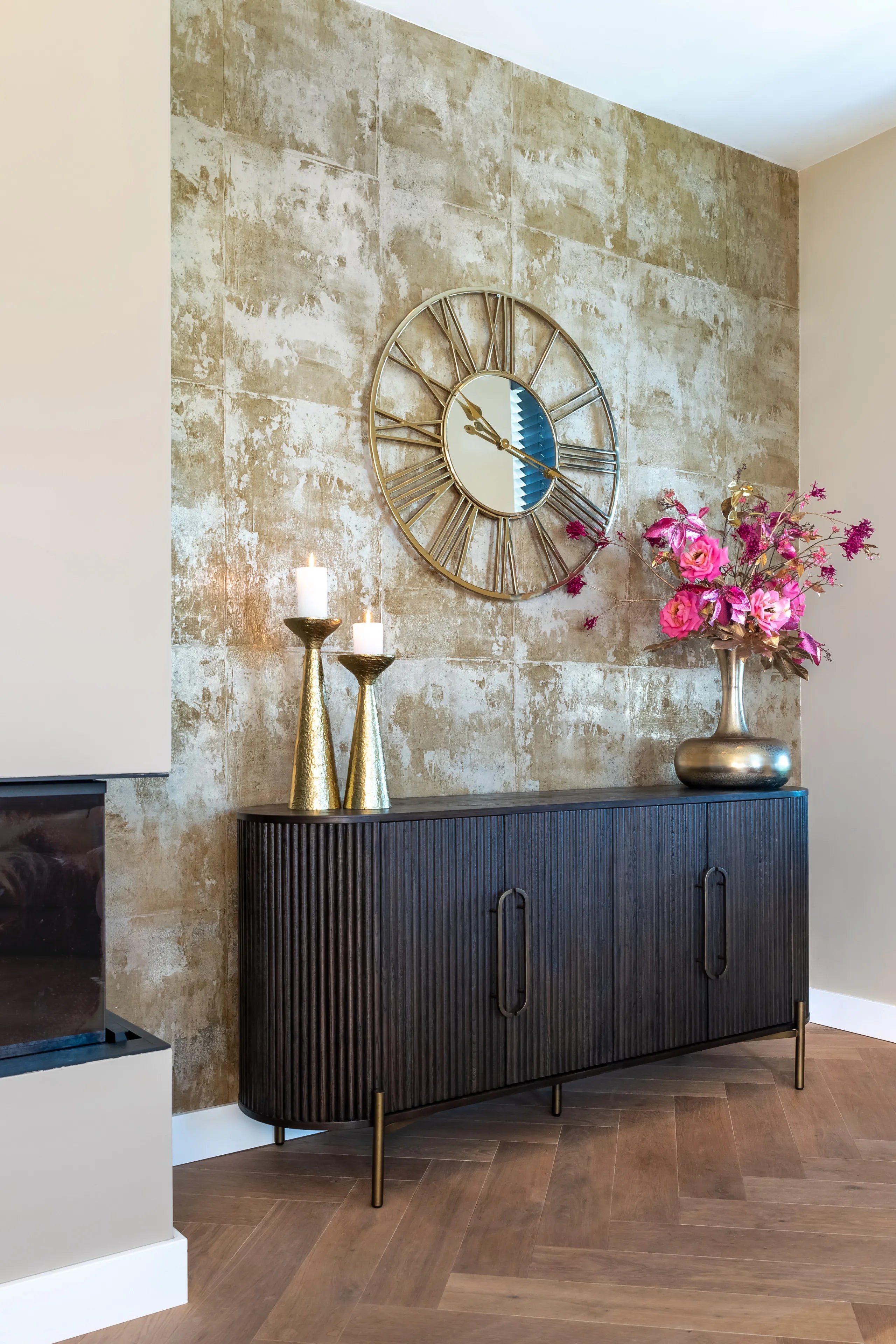 Richmond Interiors Luxor Dark Brown Ribbed Oak Wood Sideboard