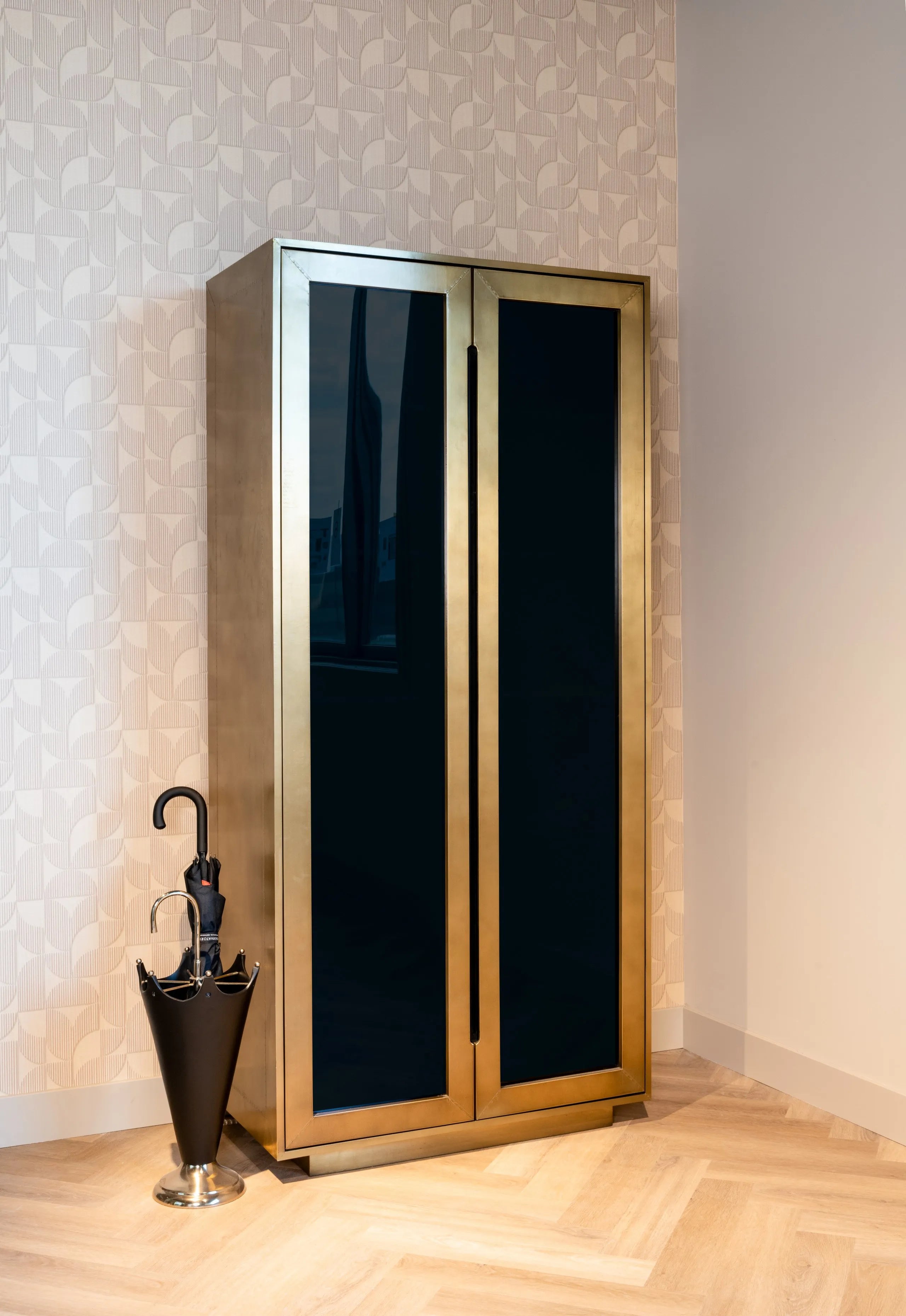 Richmond Interiors Jytte Black & Gold Umbrella Stand