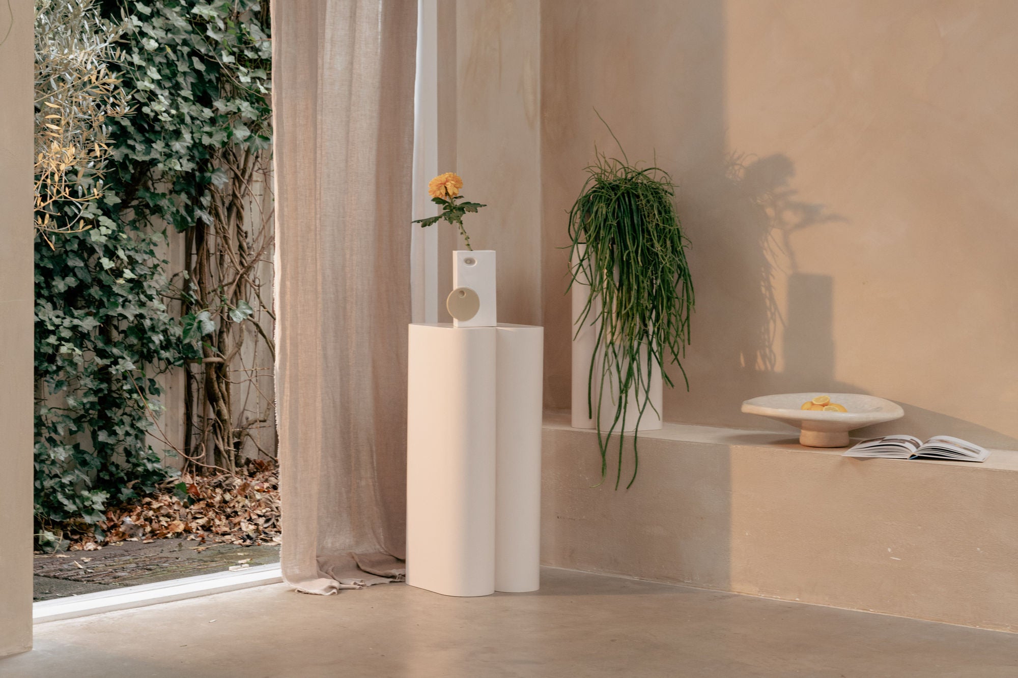 Zuiver Set of 2 Plant Stand Shape Column Side Tables