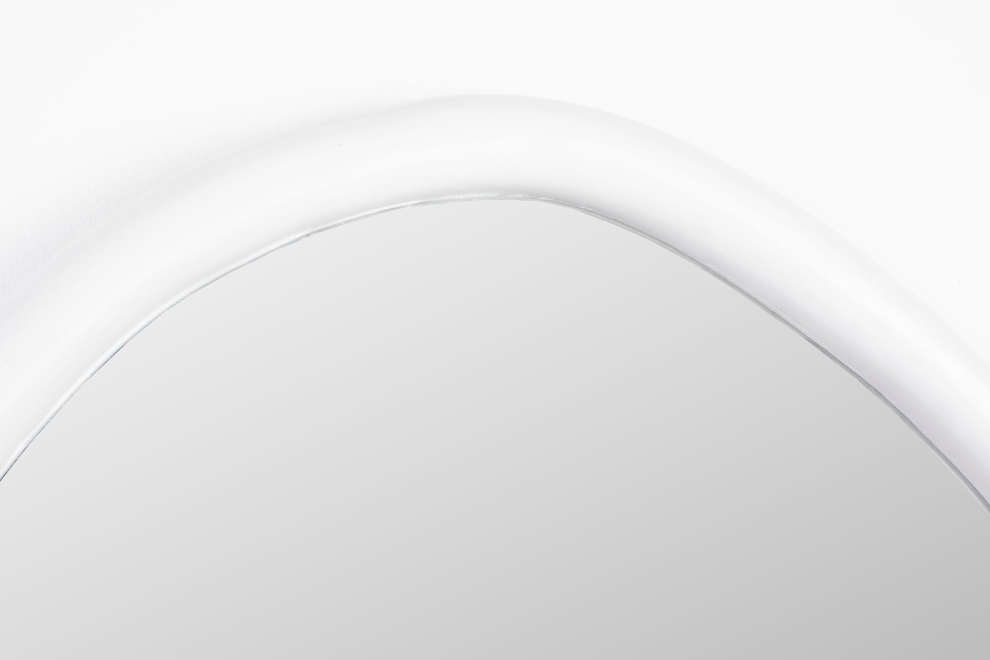 Zuiver Looks Organic Off-White Mango Wood Wall Mirror Medium