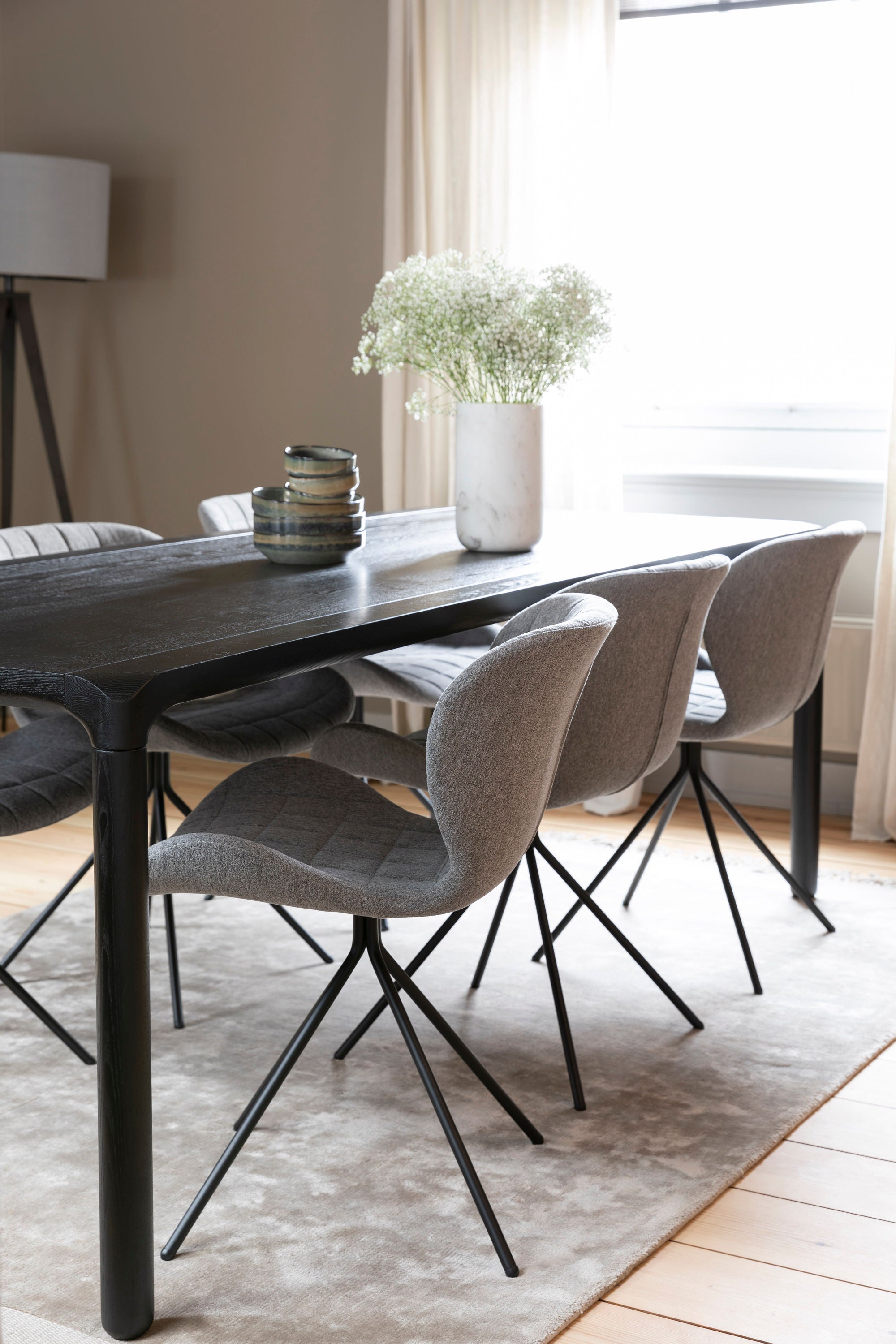 Zuiver Fajen White Marble Vase