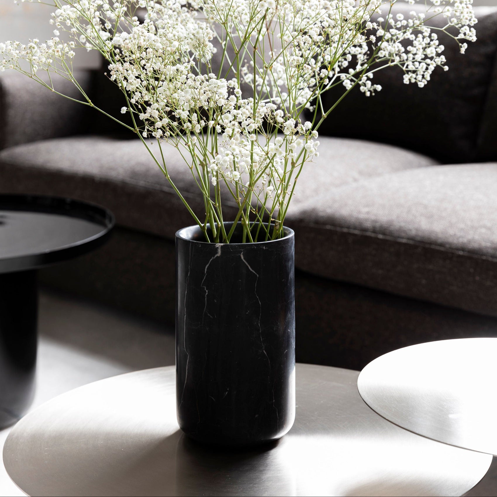 Zuiver Fajen Black Marble Vase
