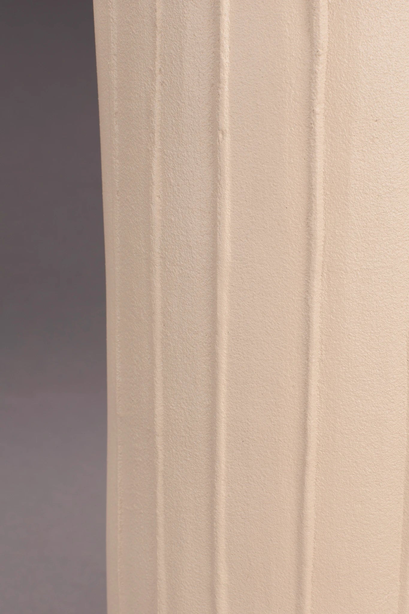 Dutchbone Rander Beige Iron Vase