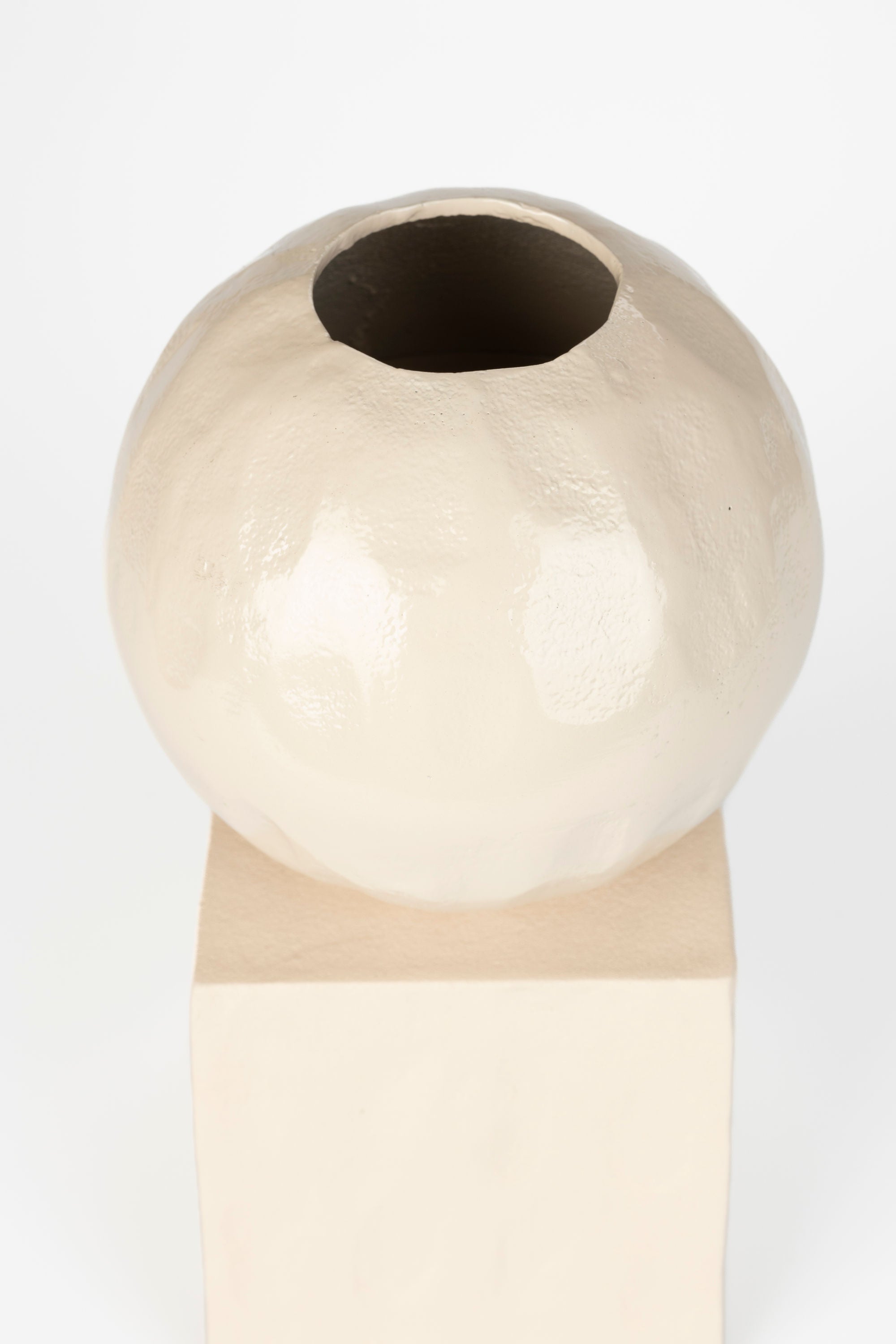 Zuiver Crocus Beige Gloss Spherical Vase - CLEARANCE
