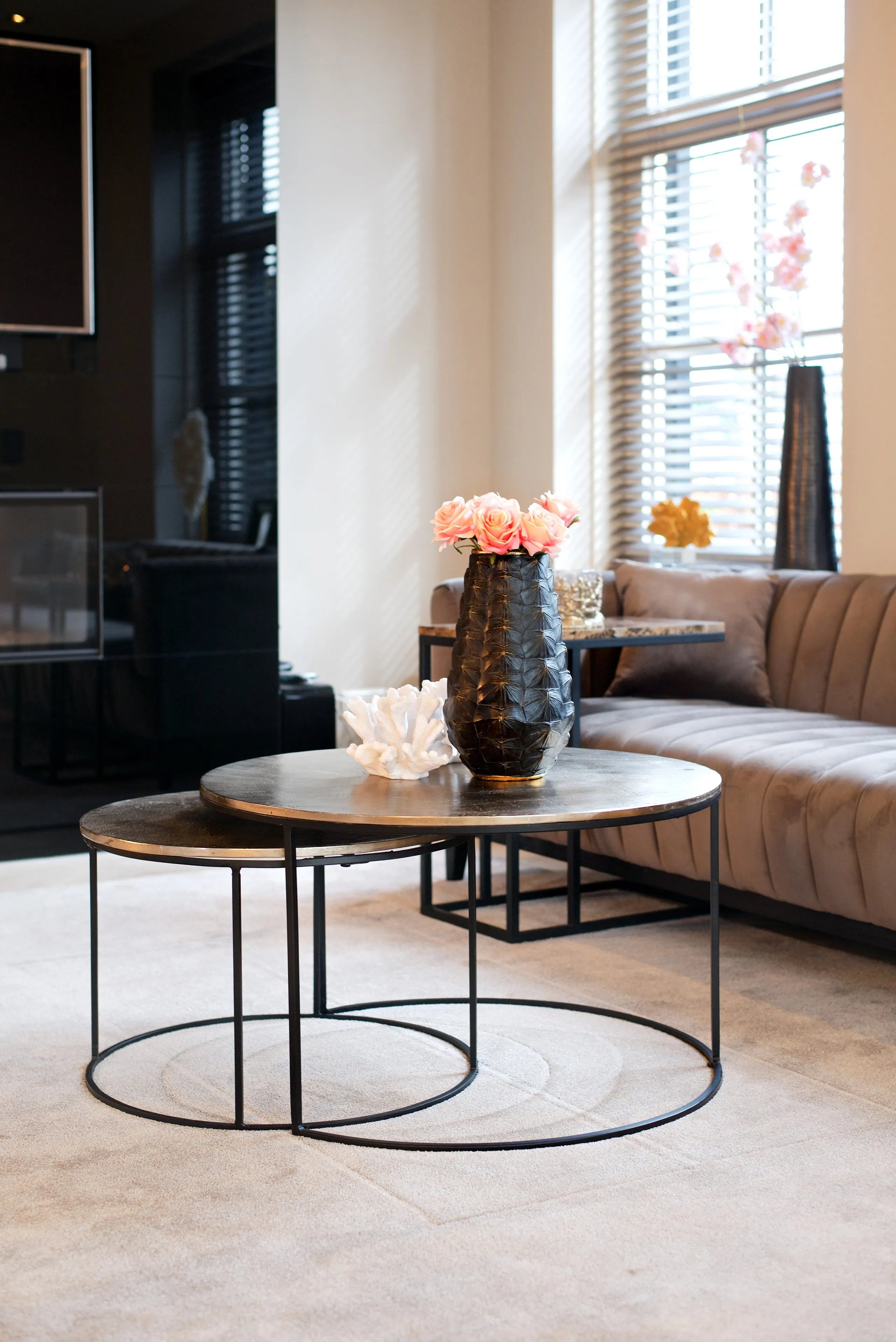 Set of 2 Richmond Interiors Asher Champagne Gold Coffee Table Nest