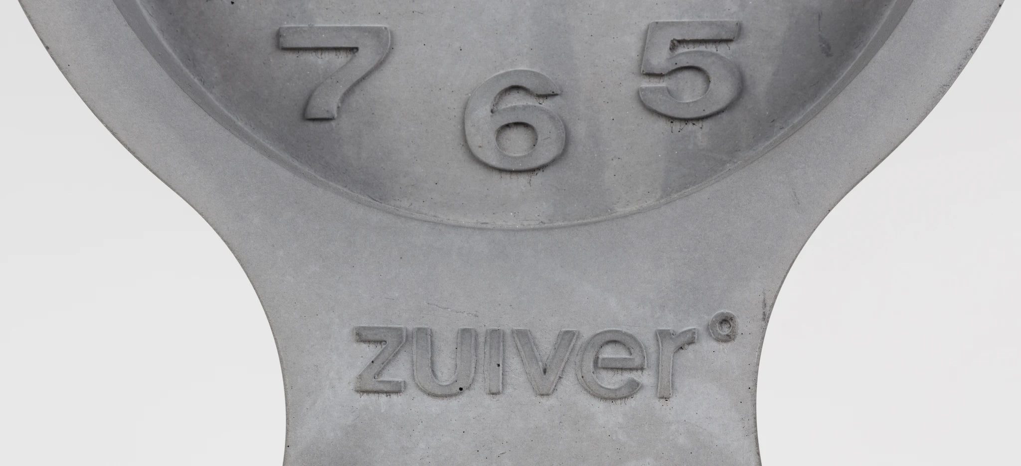 Zuiver Pendulum Time Grey Concrete Clock