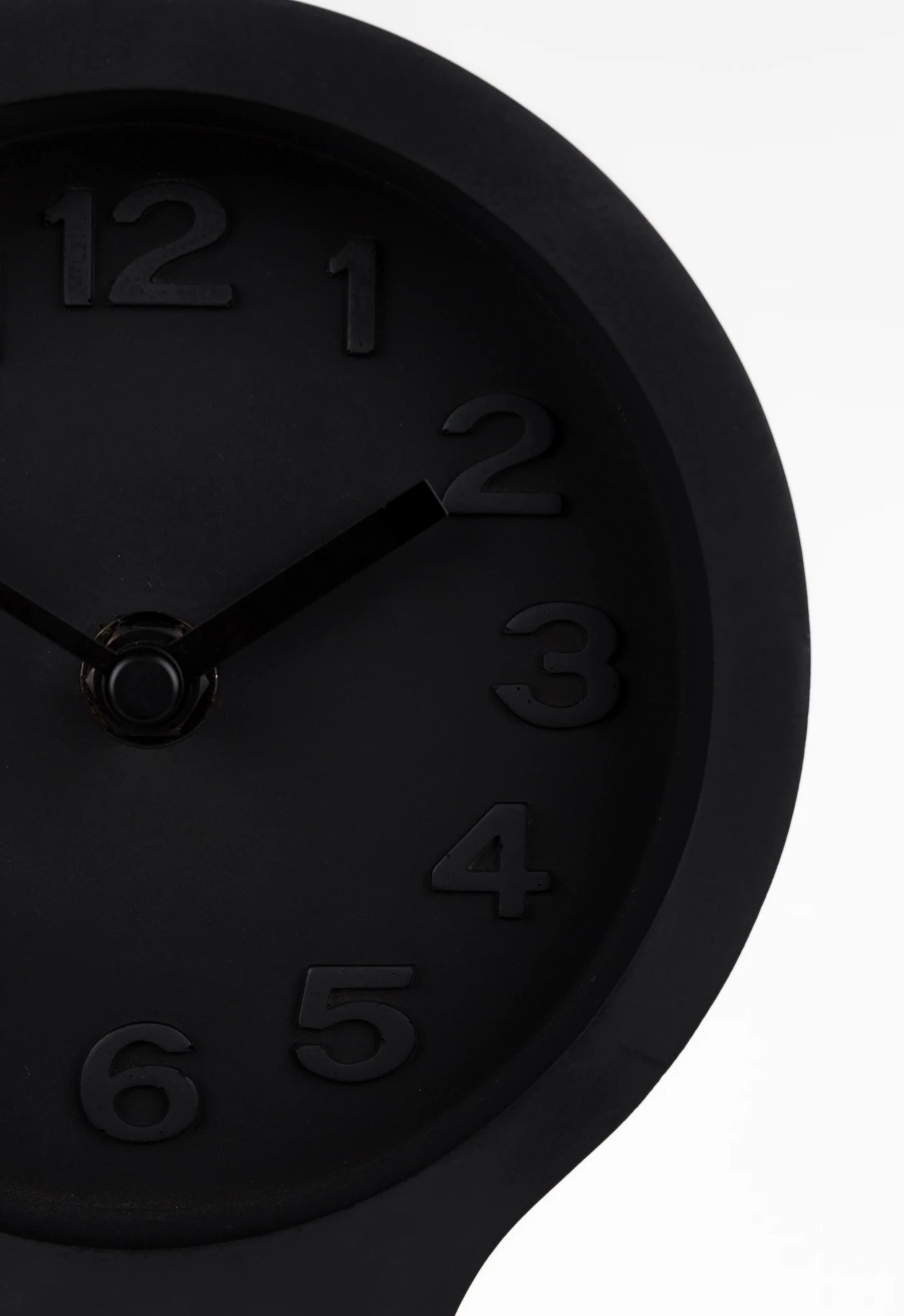 Zuiver Pendulum Time All Black Concrete Clock