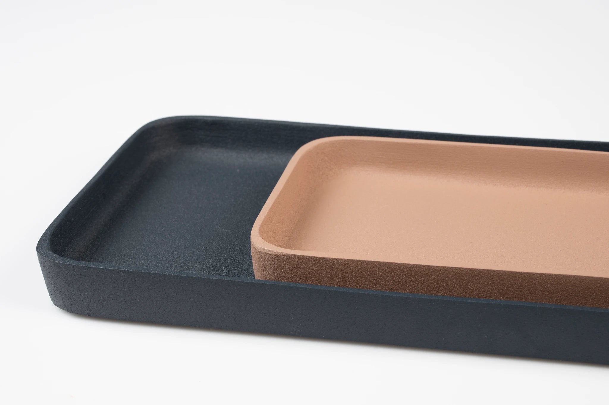 Zuiver Set of 2 Rebel Blue & Pink Aluminium Trays
