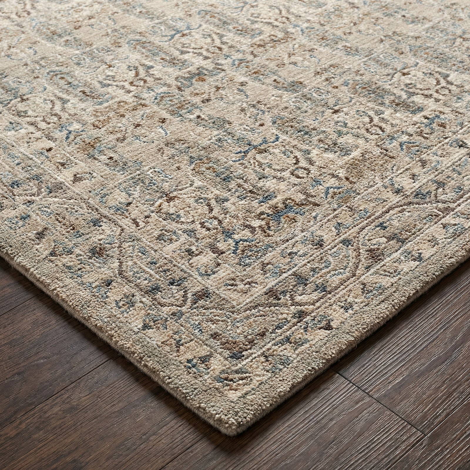 Arda Vintage Traditional Grey & Medium Grey Polyester Rug 200x290cm - corner detail