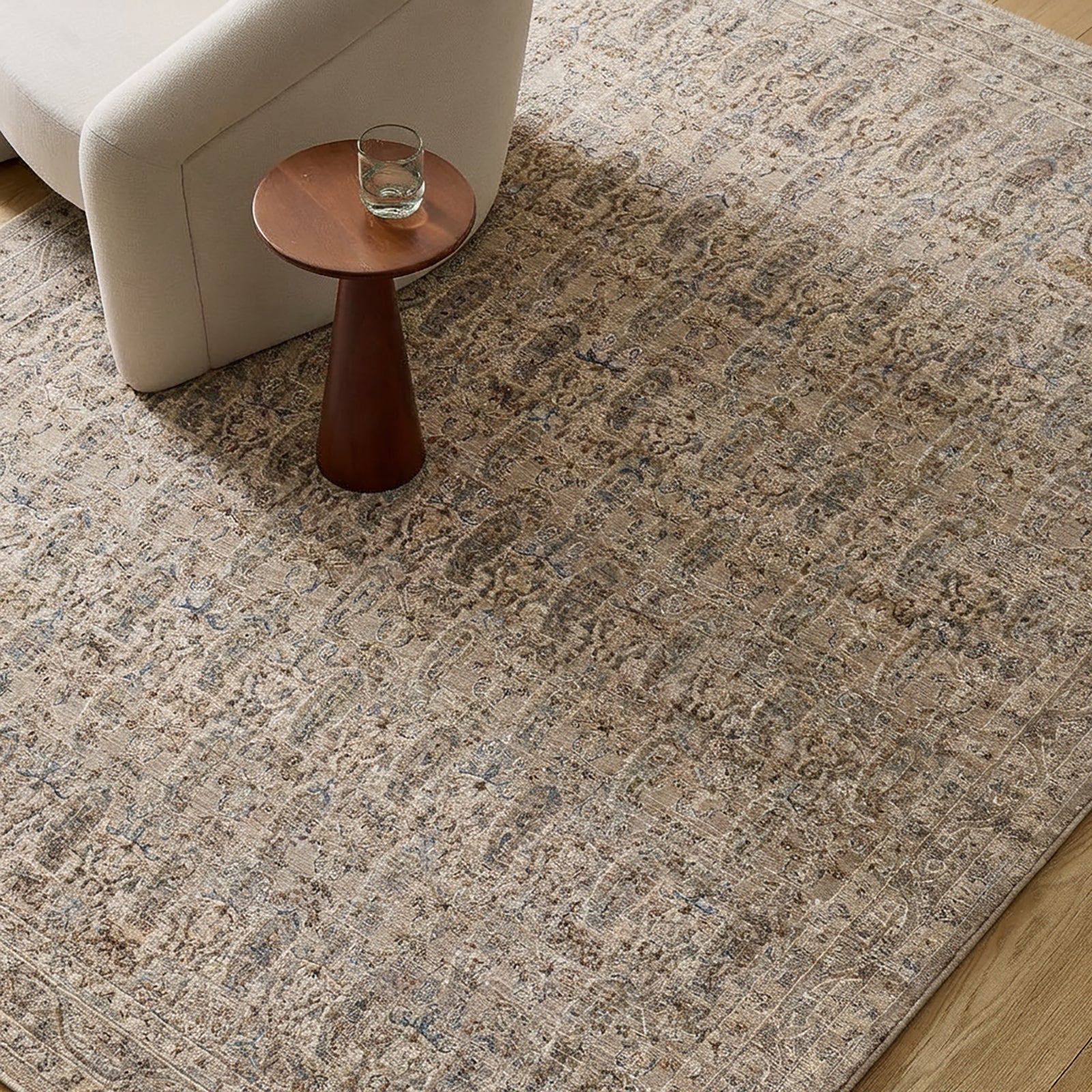 Arda Vintage Traditional Grey & Medium Grey Polyester Rug 200x290cm - styled detail