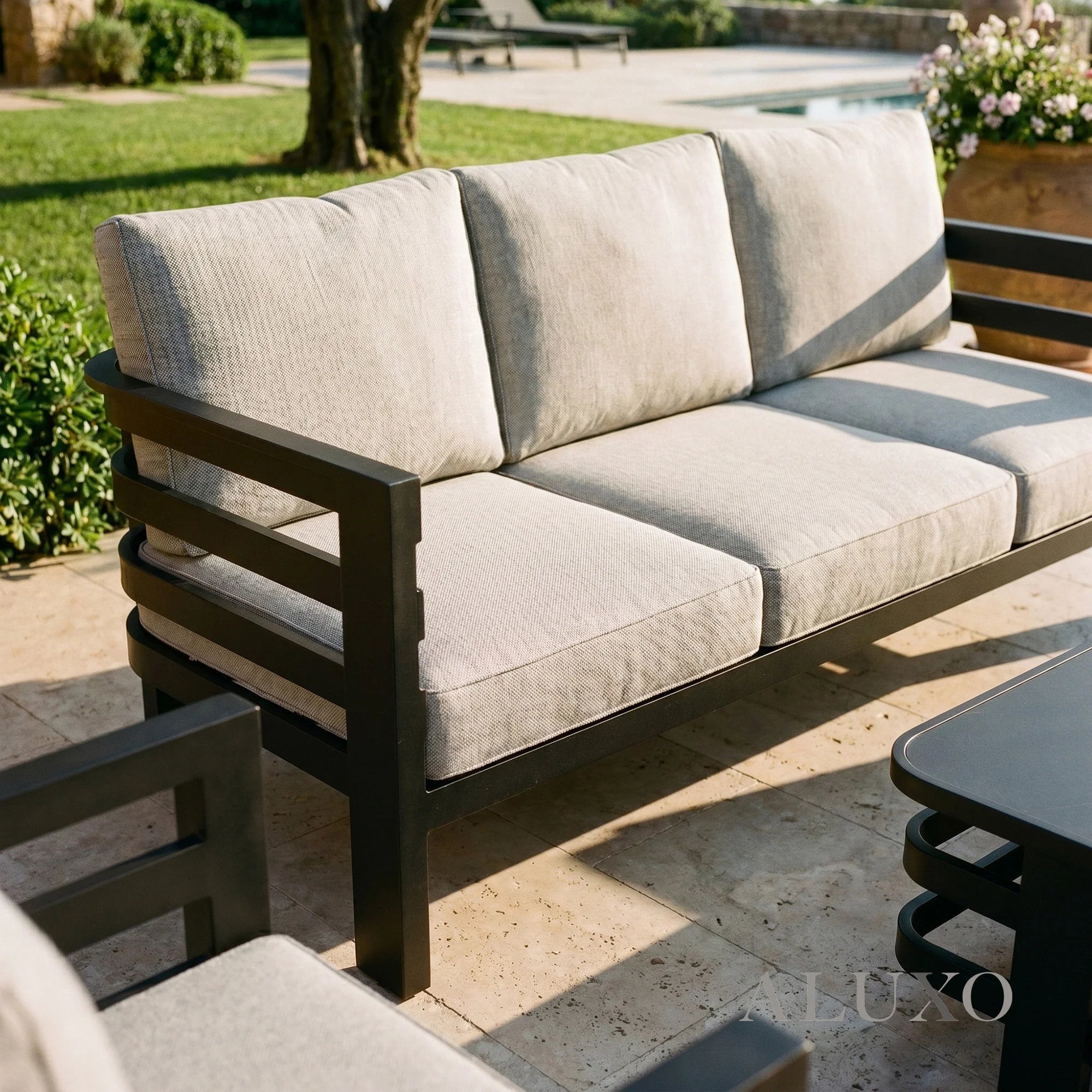 Andros Outdoor Lounge Set - Onyx - 5 Seater