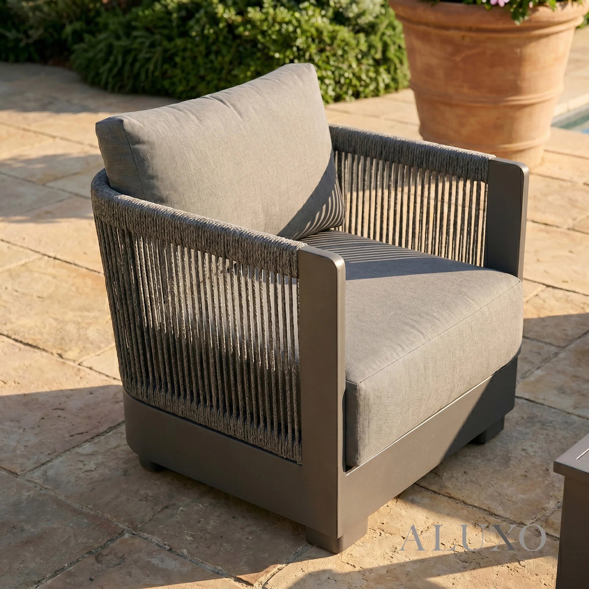 Ares Outdoor Lounge Set - Onyx - 5 Seater
